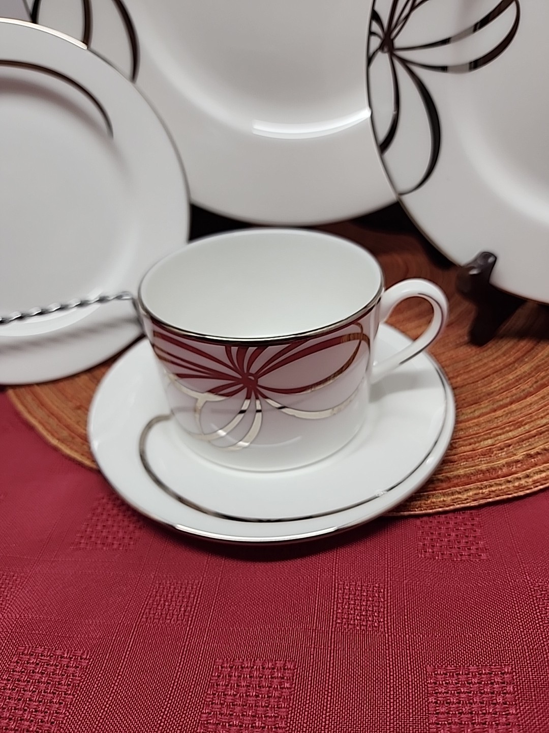 Kate Spade New York Lenox Belle Boulevard (2) 5 Piece Place Settings New No Box
