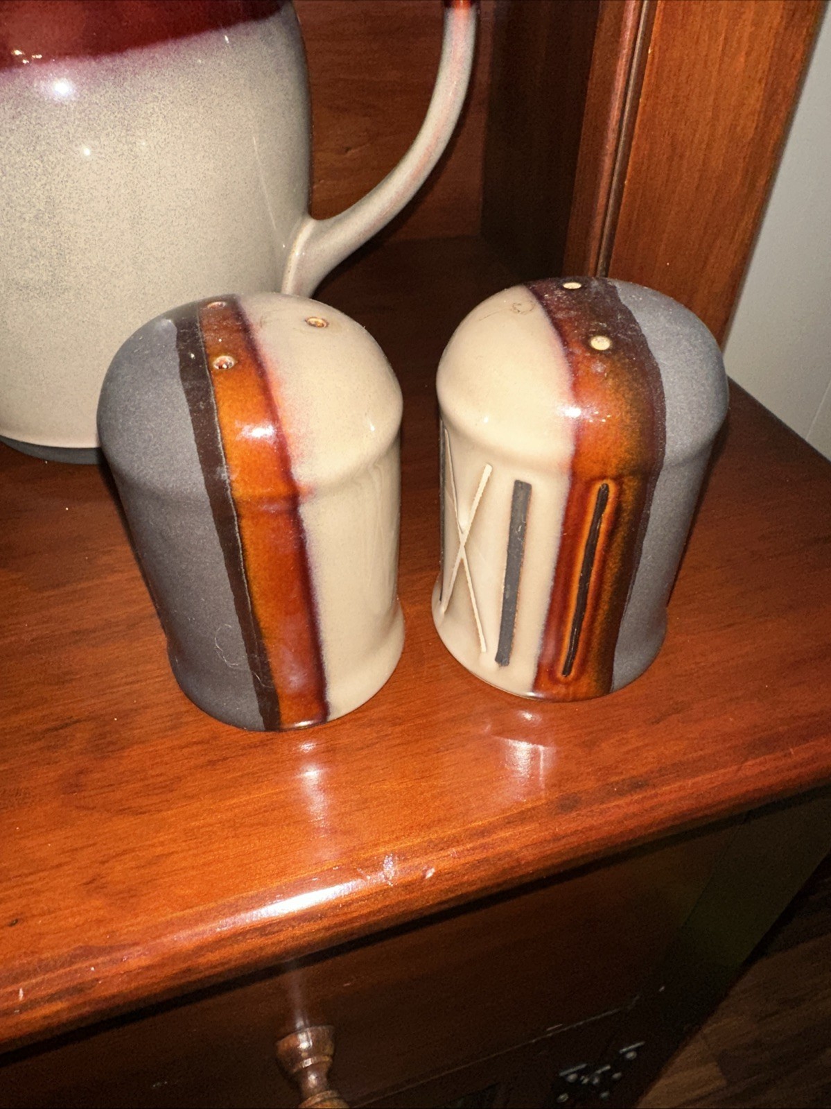 Nova Brown by SANGO Two Toned Drip Glaze Pottery Set