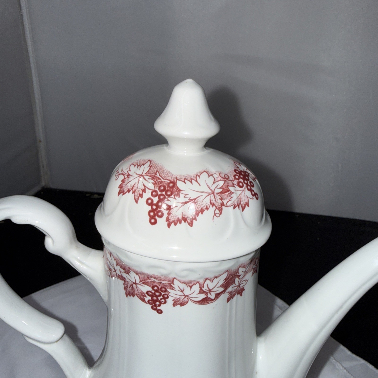 colonial english iron ironstone j&g meakin teapot