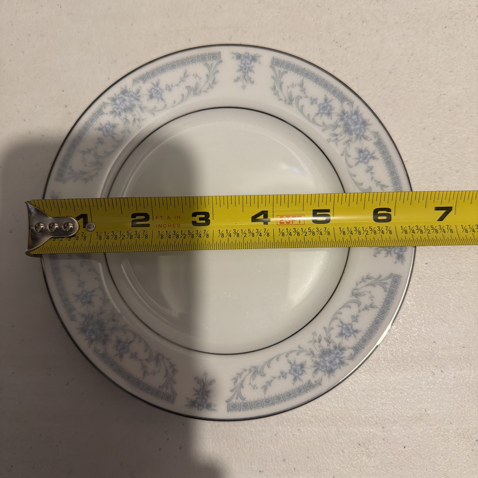 1985 Sheffield Blue Whisper Bread Plate