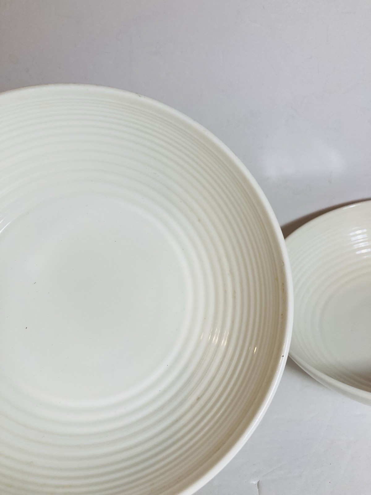 Royal Doulton Salad Pasta Bowl 7”Ribbed Interior Maze White Gordon Ramsay EUC