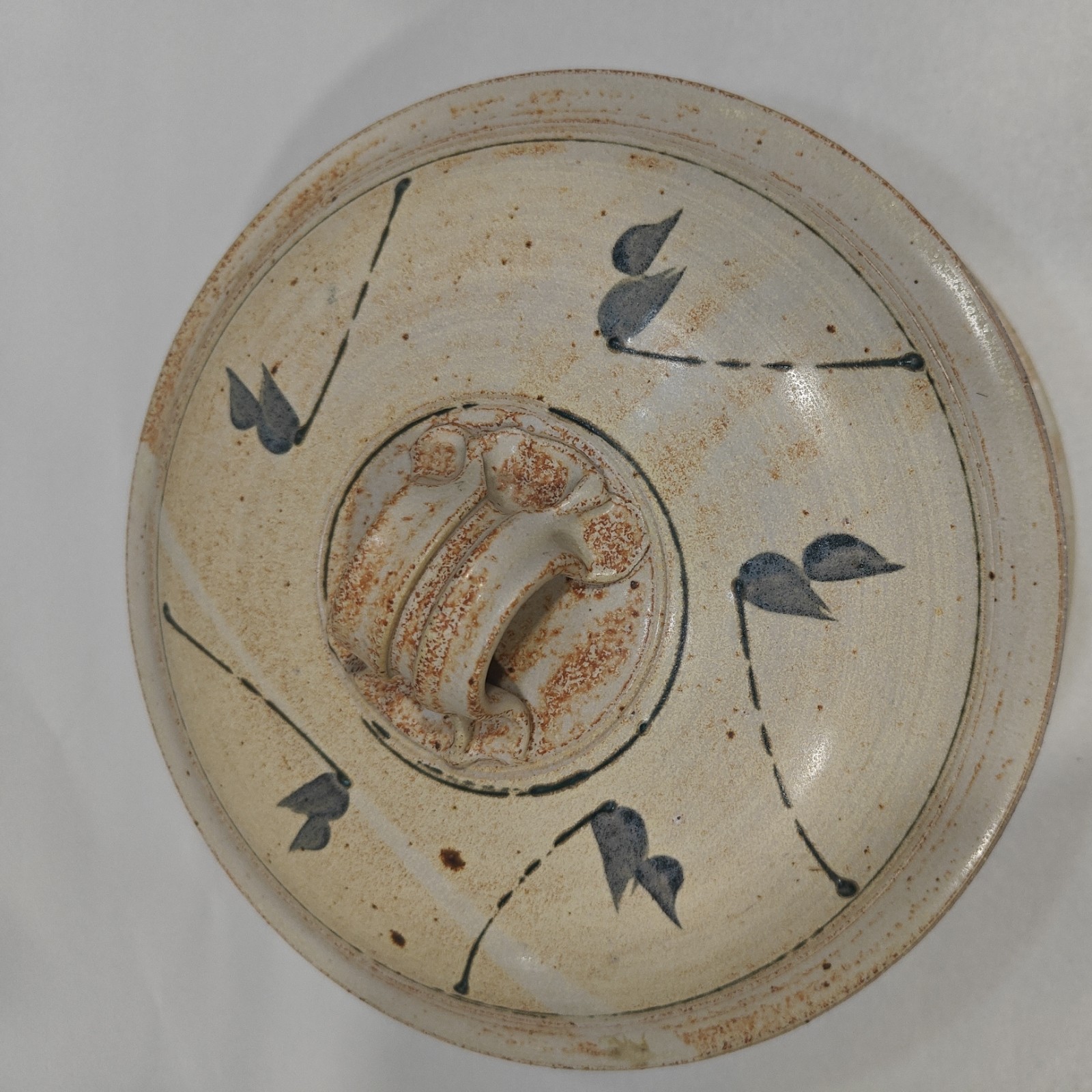 Vintage Style Pottery Stoneware Glazed Steamer Dish Lid Casserole Flower Design