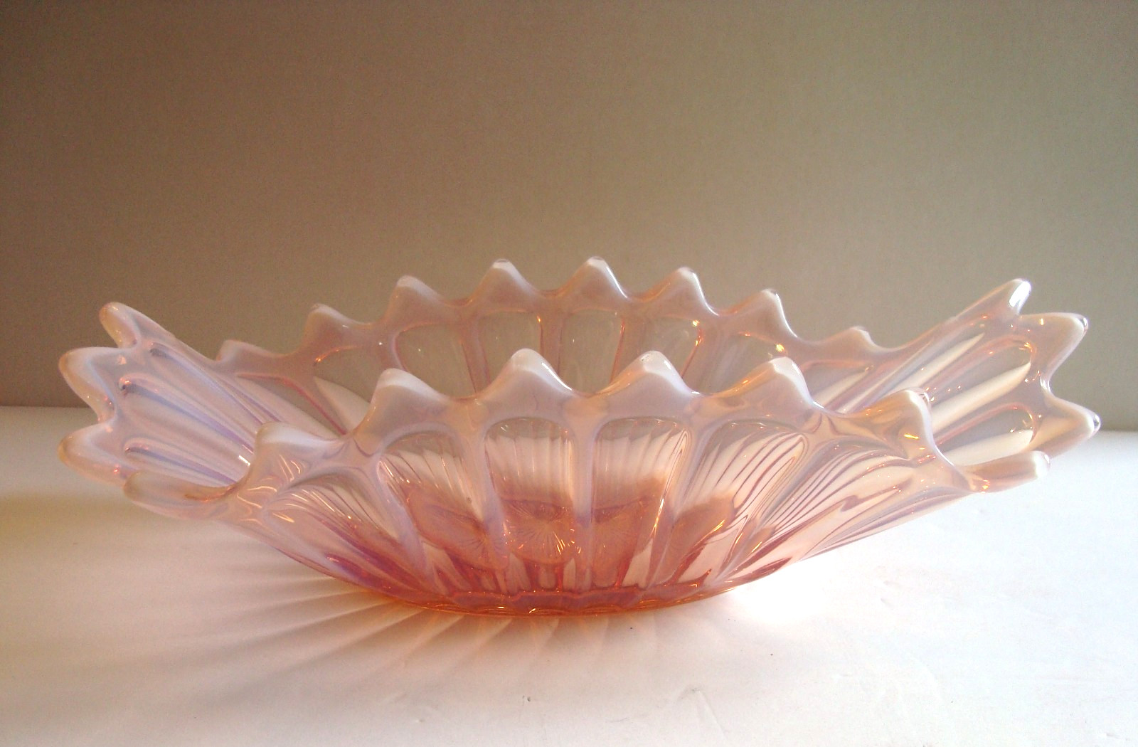 Vintage Fostoria Heirloom Pink Opalescent Crimped Stretched Console Bowl 12″