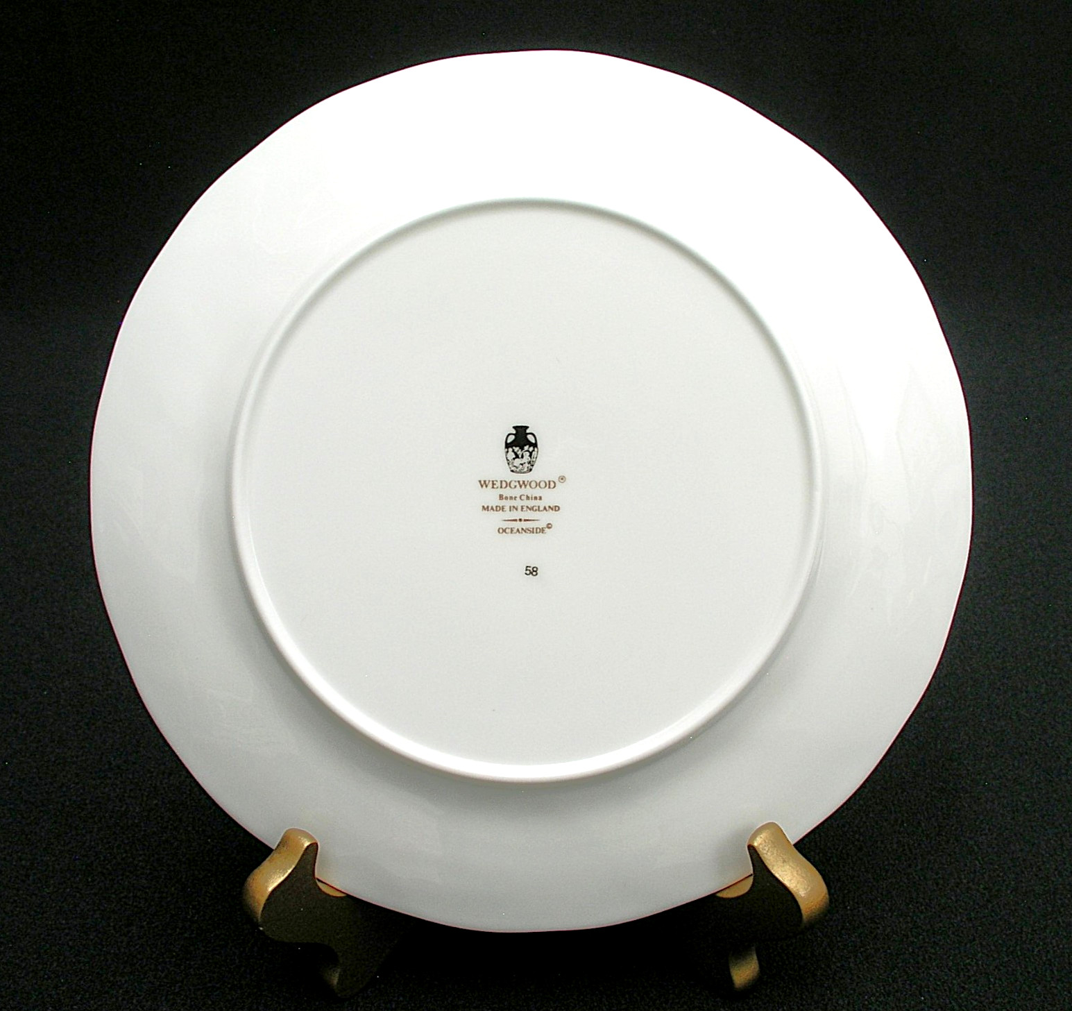(2) WEDGWOOD OCEANSIDE 8 1/8″ SALAD PLATES – BONE CHINA – MADE IN ENGLAND