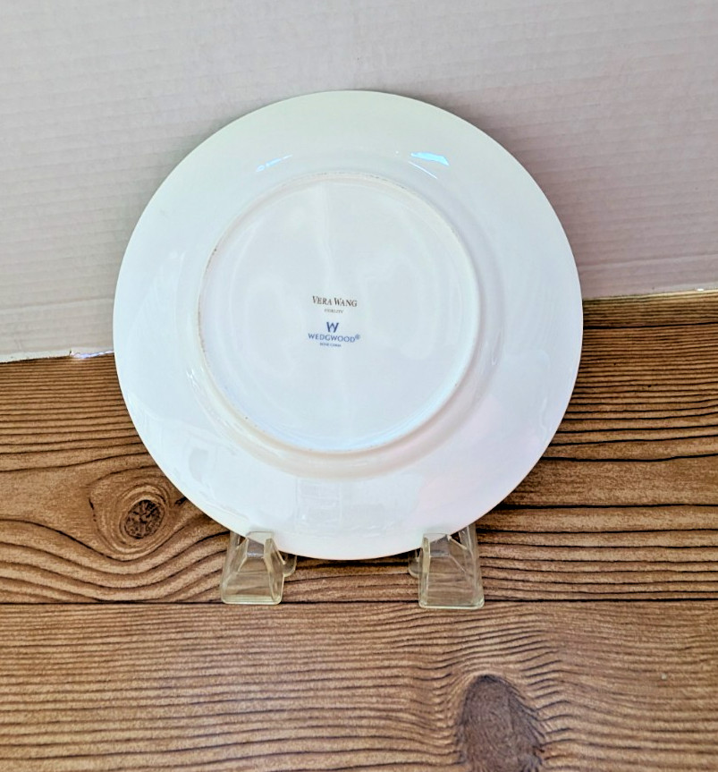 Vera Wang Fidelity Wedgwood Salad Lunch Plate Bone China Platinum Trim Vintage