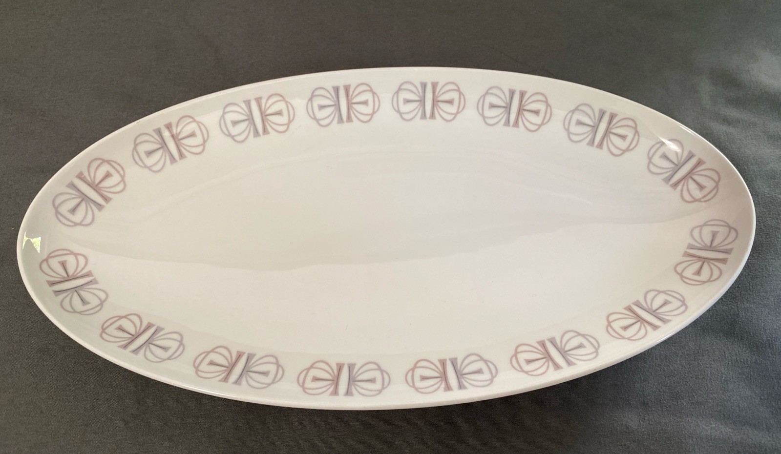 Vintage Franciscan White Stone Merry Go Round Oval Serving Platter 10 5/8”x 5.5”
