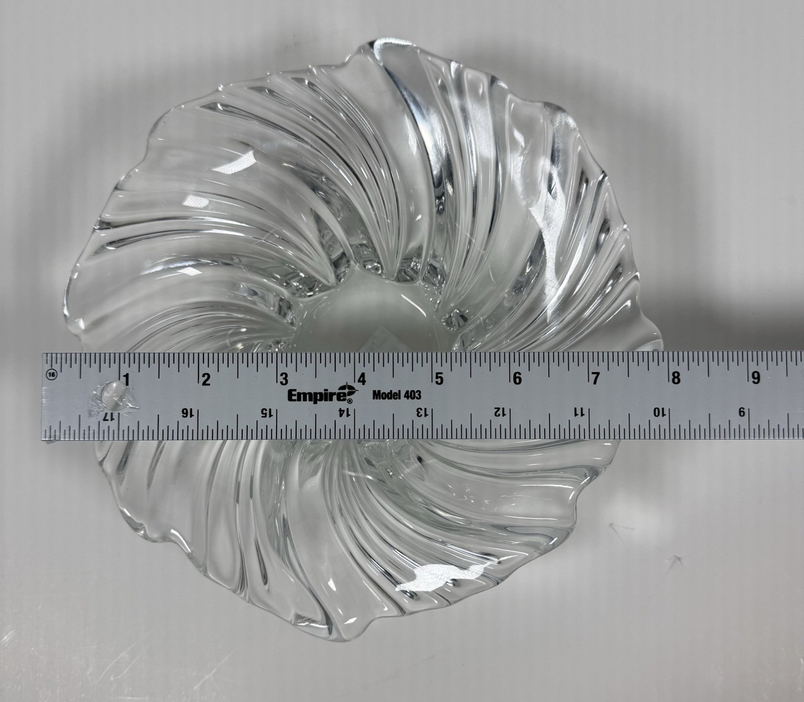 Mikasa Crystal Belle Epoque Small Centerpiece Bowl 8 1/4″ SB000/719