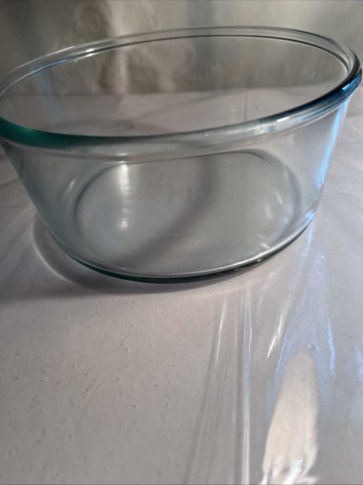 pyrex mixing bowl 7 inch diameter 3 inches deep, blue tint Lip England