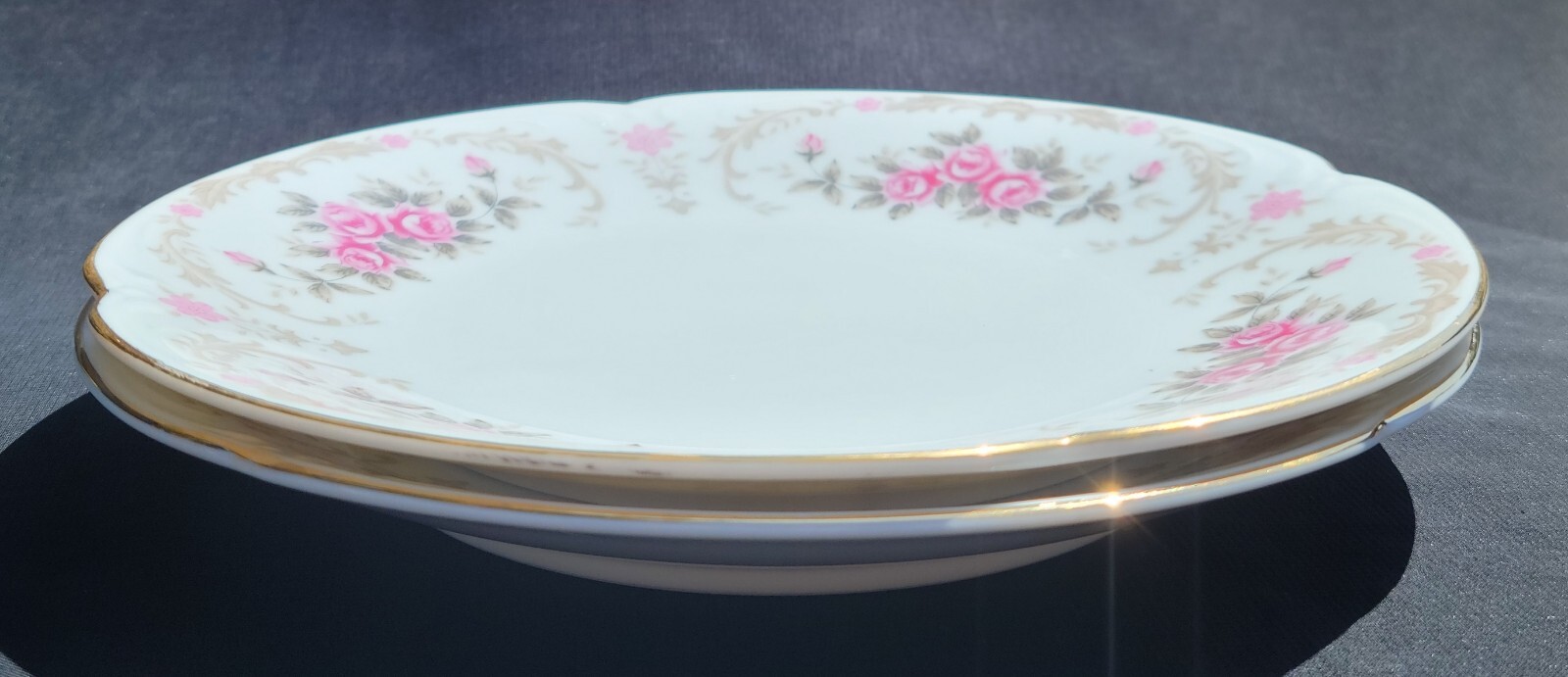 Vintage HARMONY HOUSE Japan “Cascade” 7.5″ SALAD PLATE *Set of 2* Pink Roses