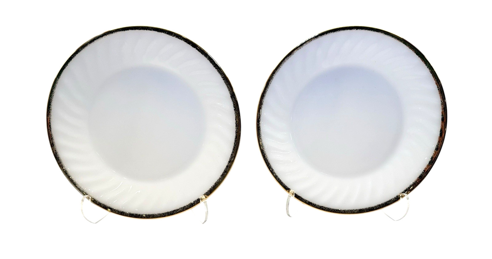 EXCELLENT Fire-King Golden Anniversary 9″ Dinner Plates Smooth Rim Gold Set of 2