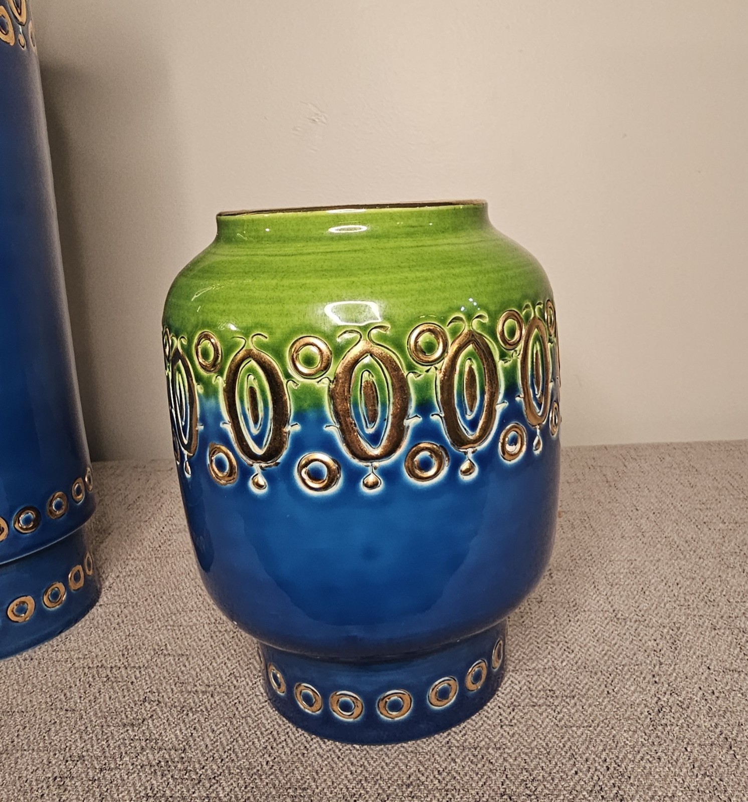 Aldo Londi Bitossi Blue Lime-Green Gold Vintage 2 Vases.
