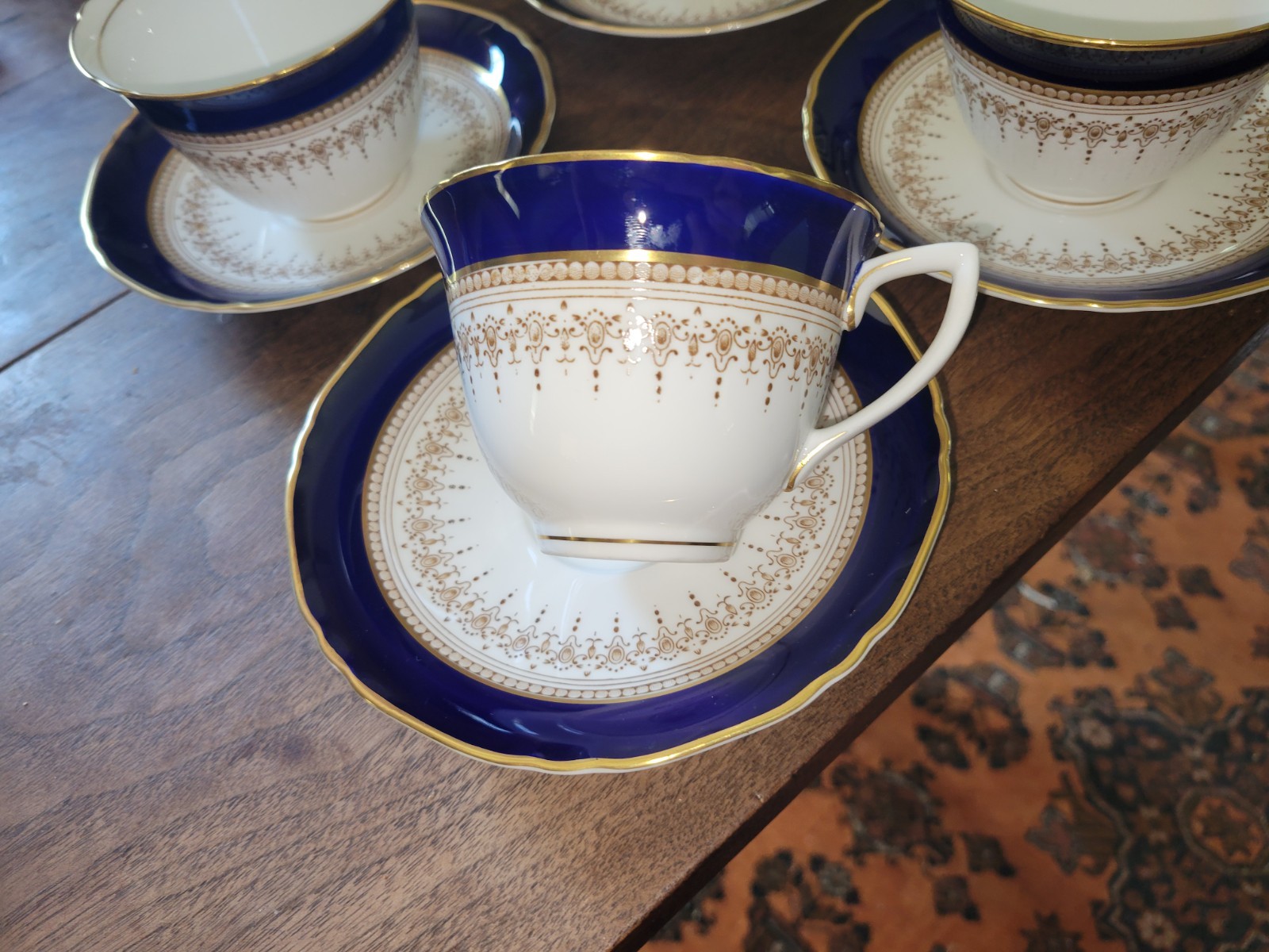 Set Of 4 ROYAL WORCESTER Fine Bone China REGENCY BLUE Tea Cups & Saucers