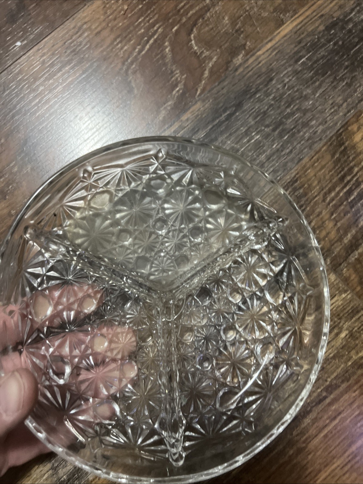 VINTAGE VERONA 7 3/8″ CRYSTAL DIVIDED CANDY DISH, MADE IN FRACE – New