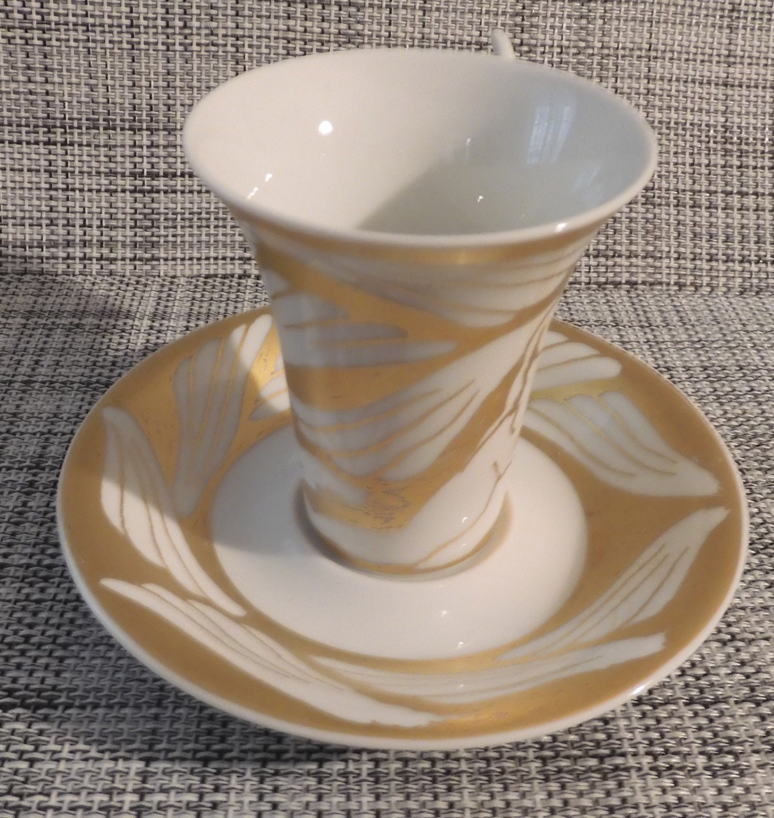 Rosenthal Espresso Cup Saucer Daniel Groen Mythos 1994 Gold Nude Woman RARE