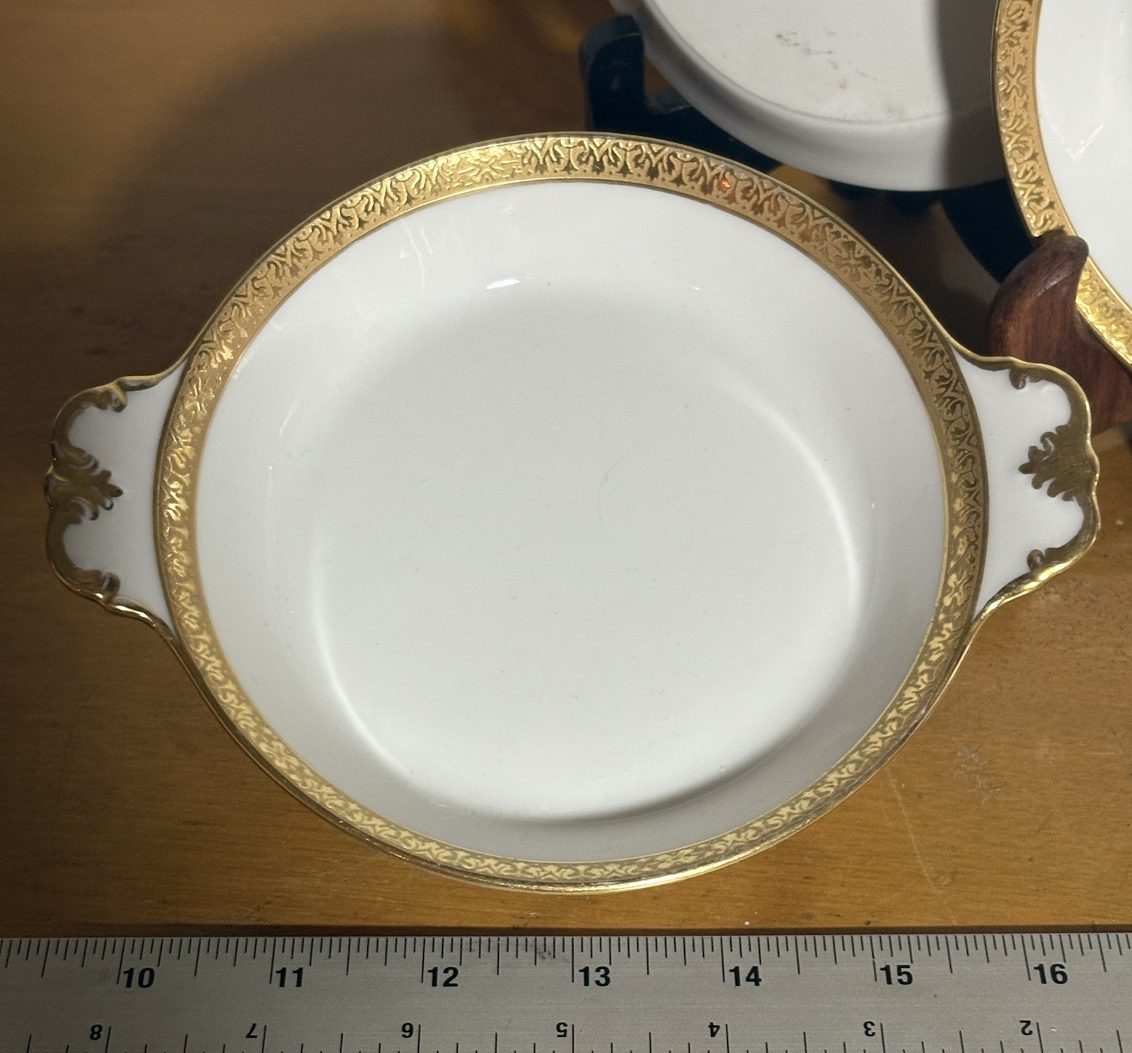 LEWIS & CONGER FRENCH PORCELAIN 5.75″D DUAL HANDLED IVORY GOLD TRIMMED SOUPS