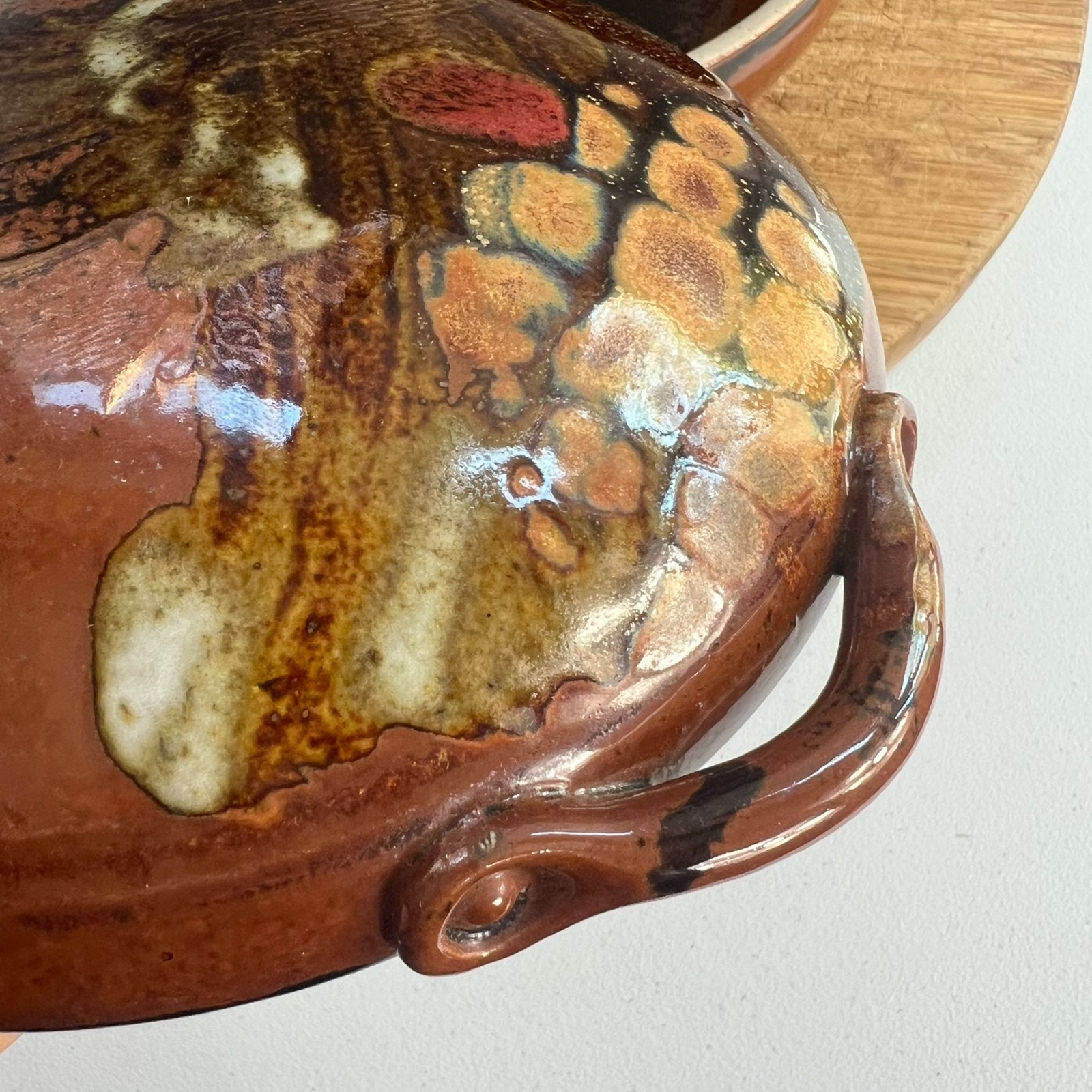 Art Studio Pottery Casserole With Handles & Lid 8″ Stoneware Brown Glazed 80s