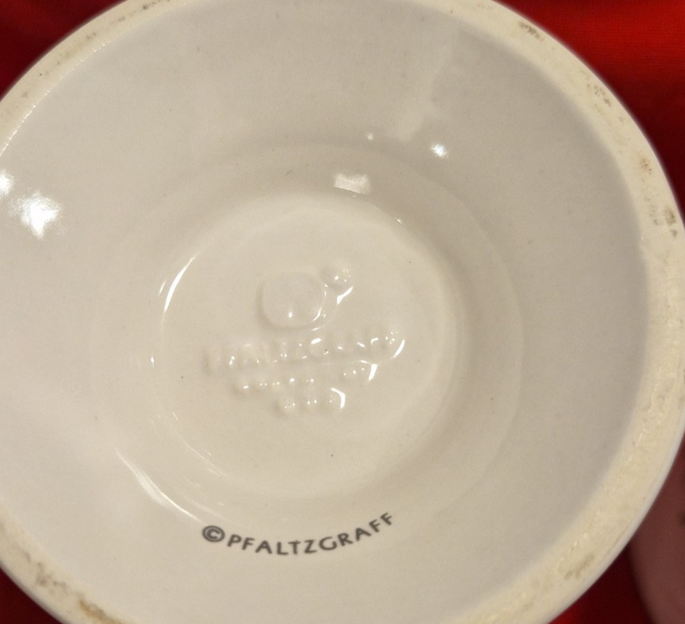 Vintage Pfaltzgraff Winterberry 5 in Pedestal Footed Cups Mugs 10oz – Set of 12