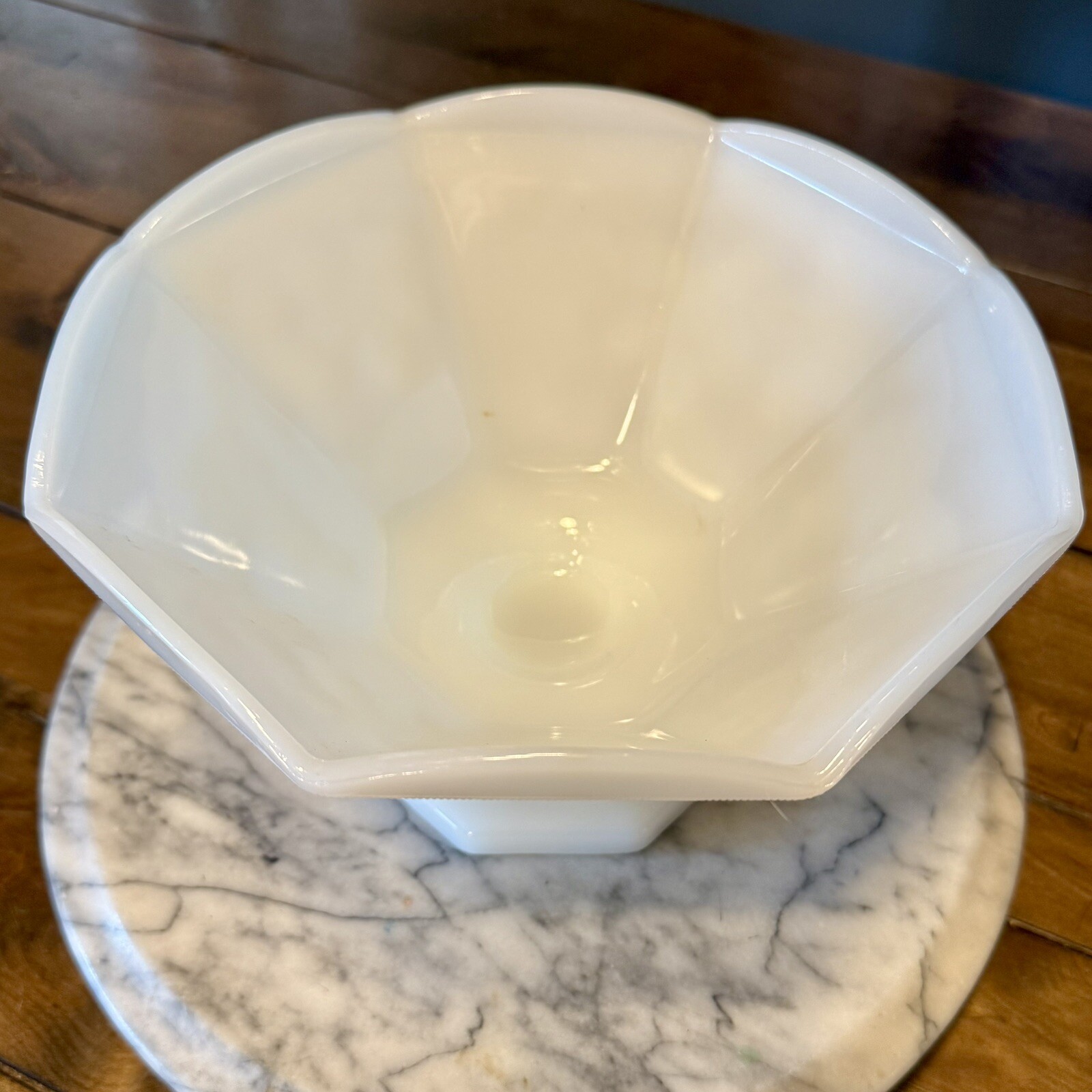VTG 50s MCM White Milk Glass Pedestal Fruit Punch Bowl Grape Vine Leaf Pattern