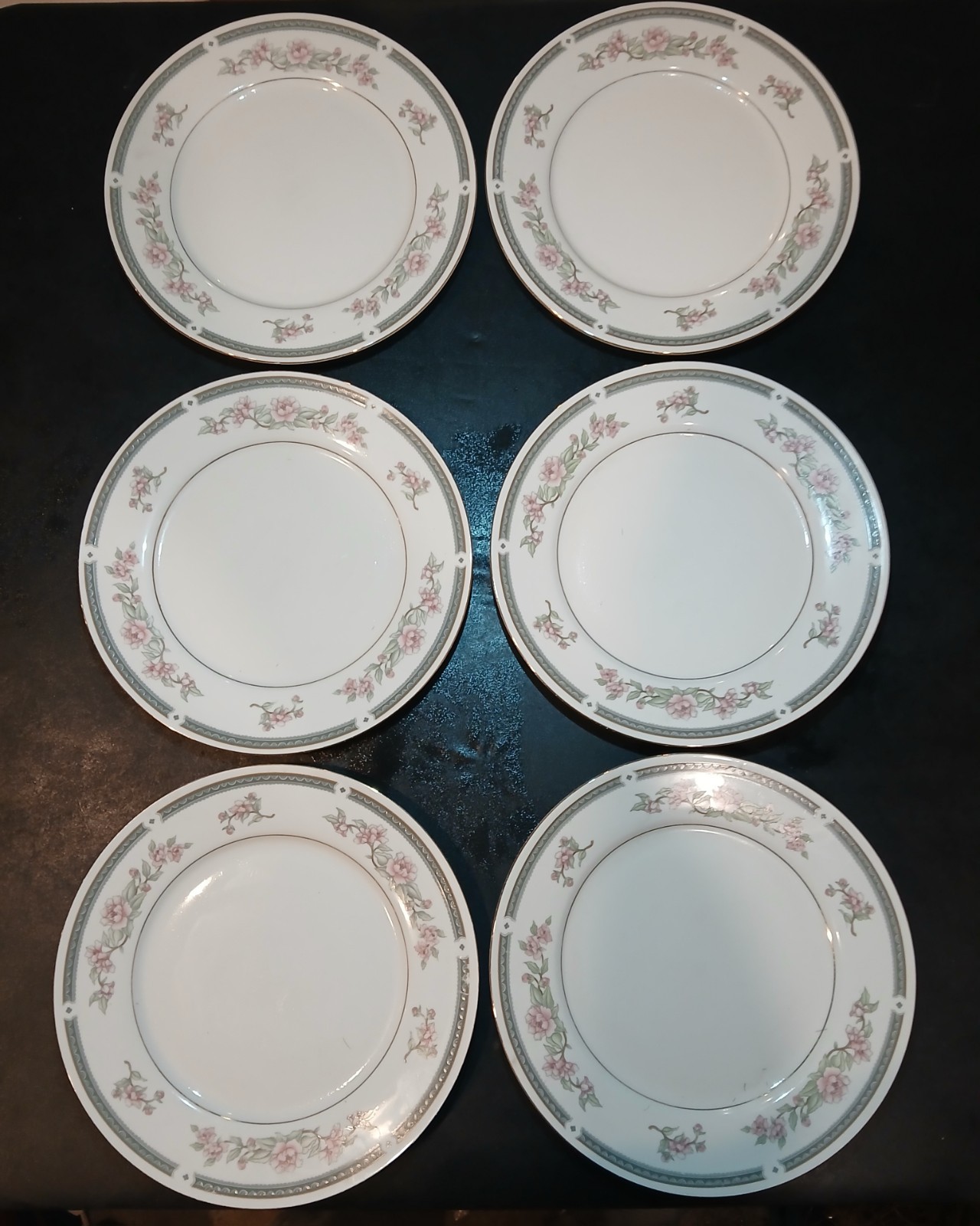 Lot of 6 CHINA PEARL Floral Fine China Plates Dinner Plates