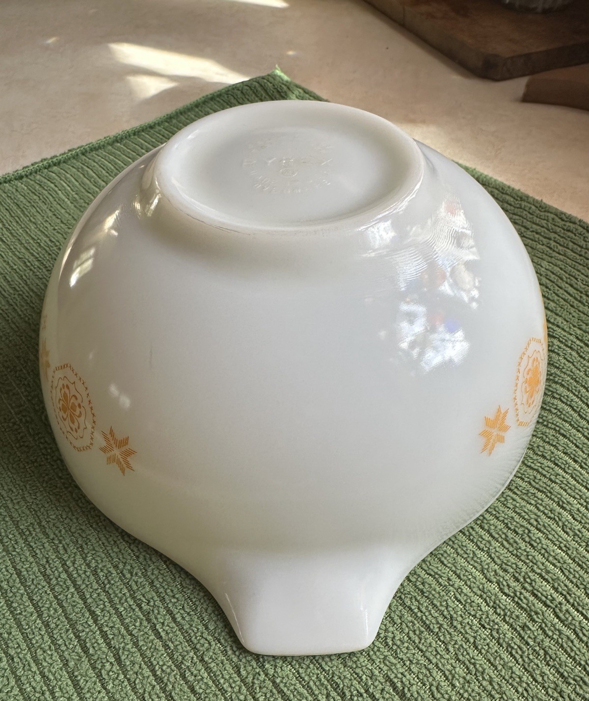 1963 Pyrex Town & Country 2 1/2 Qt Nesting Mixing Cinderella Bowl #443 EUC