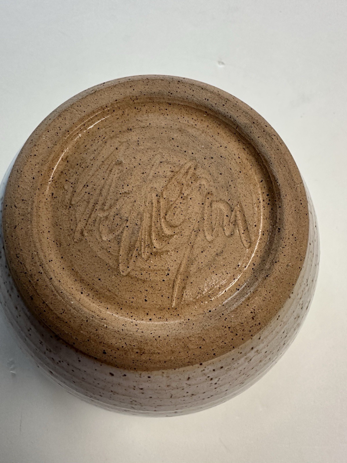 Signed Studio Pottery Stoneware Bowl Speckled Beige Handmade 5.5”