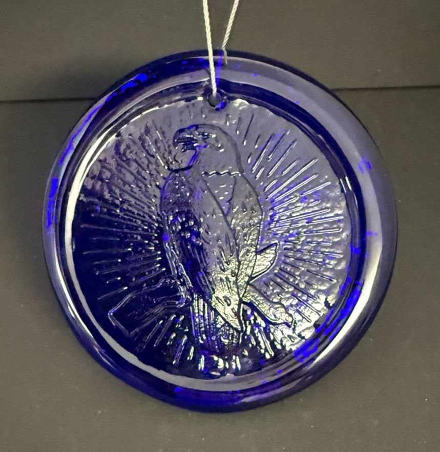 Blenko Glass Suncatcher – American Eagle – Cobalt