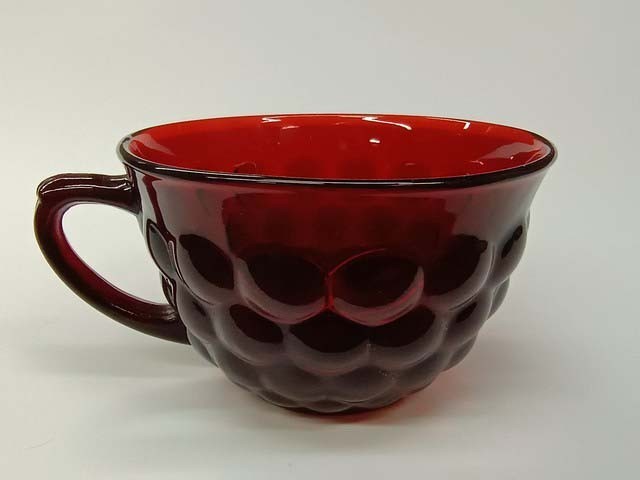 Anchor Hocking Red Royal Ruby Bubble Bullseye Tea Cup 1963 REDB25