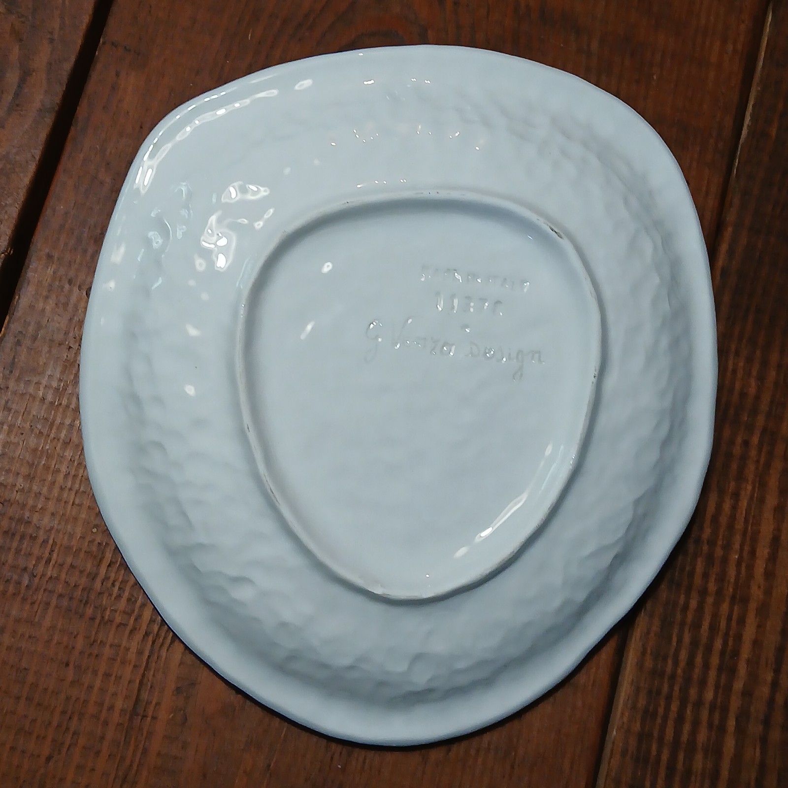 Vintage G. Venzo Bassano Italy Ceramic Rainbow Asymmetrical Plate Set 4pc 9″