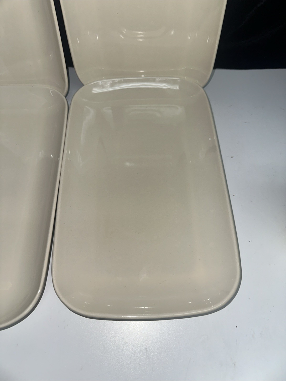 SET of 4– IKEA Dinera Light Cream 11 3/4″ x 7″ Rectangular Dinner Plates 12011