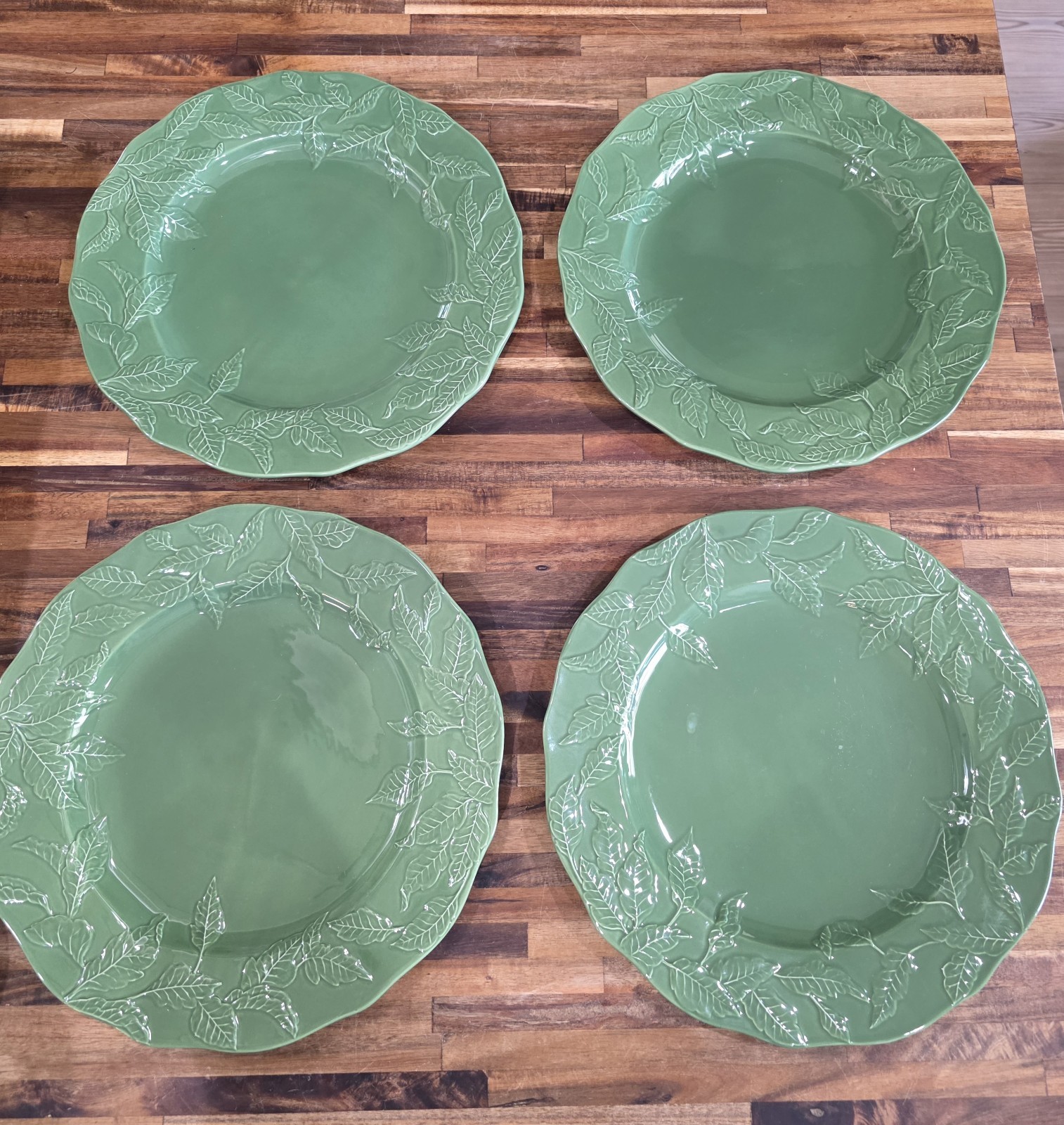 4 Green Leaf Majolica Charger Plates Italy Ceramic Italian 1997 Summer Arbor