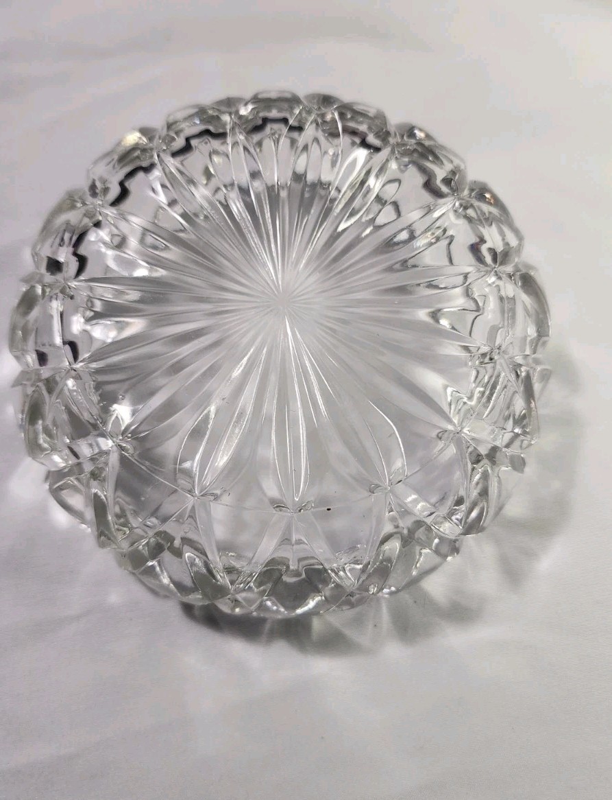 BEAUTIFUL Vintage BLOCK CRYSTAL Hershey’s Kiss Candy Dish 1999 MADE IN THE USA
