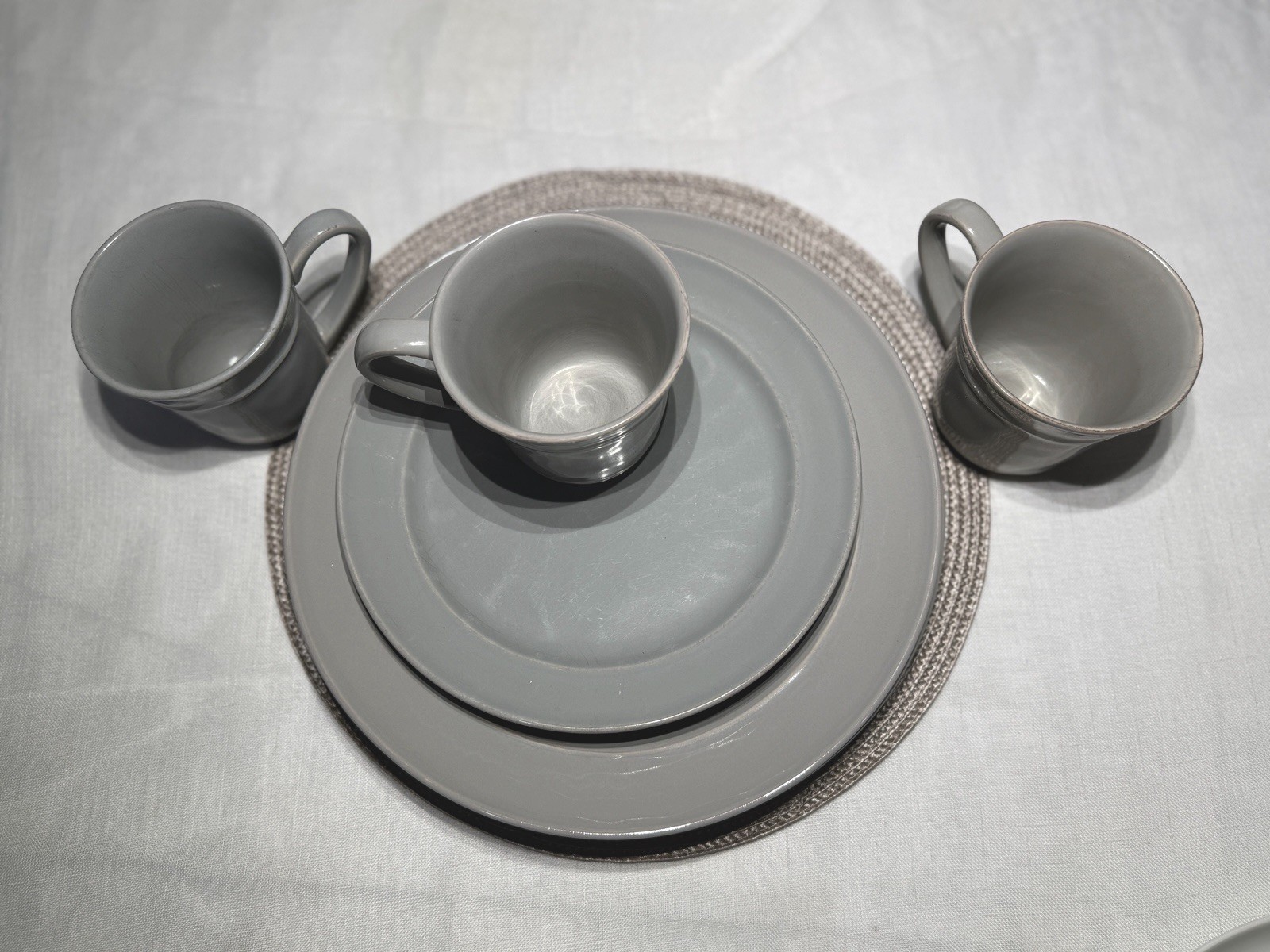 Pottery Barn Cambria Gray Stoneware Set 3 Dinner Plates Lunch/salad Plate + Mugs