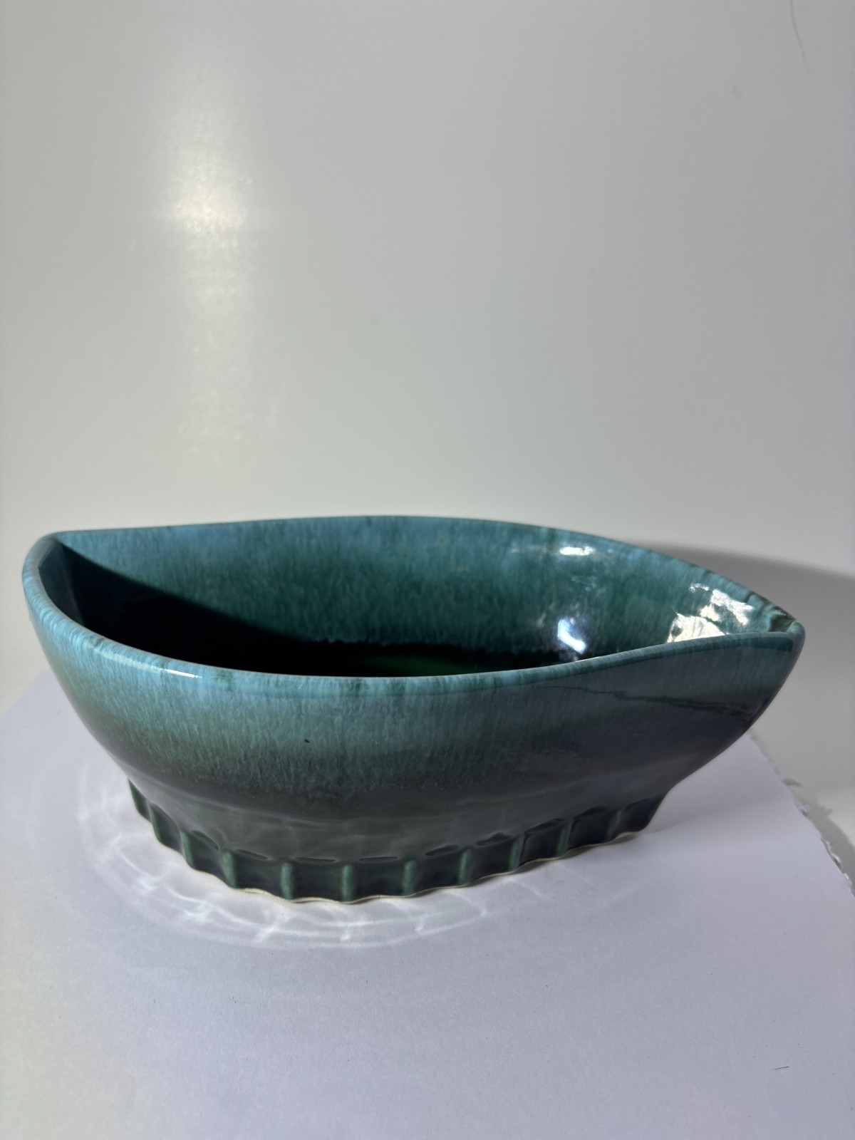 Vintage Hull USA Pottery Blue Green Drip Glaze Scalloped Bowl B-6 MCM