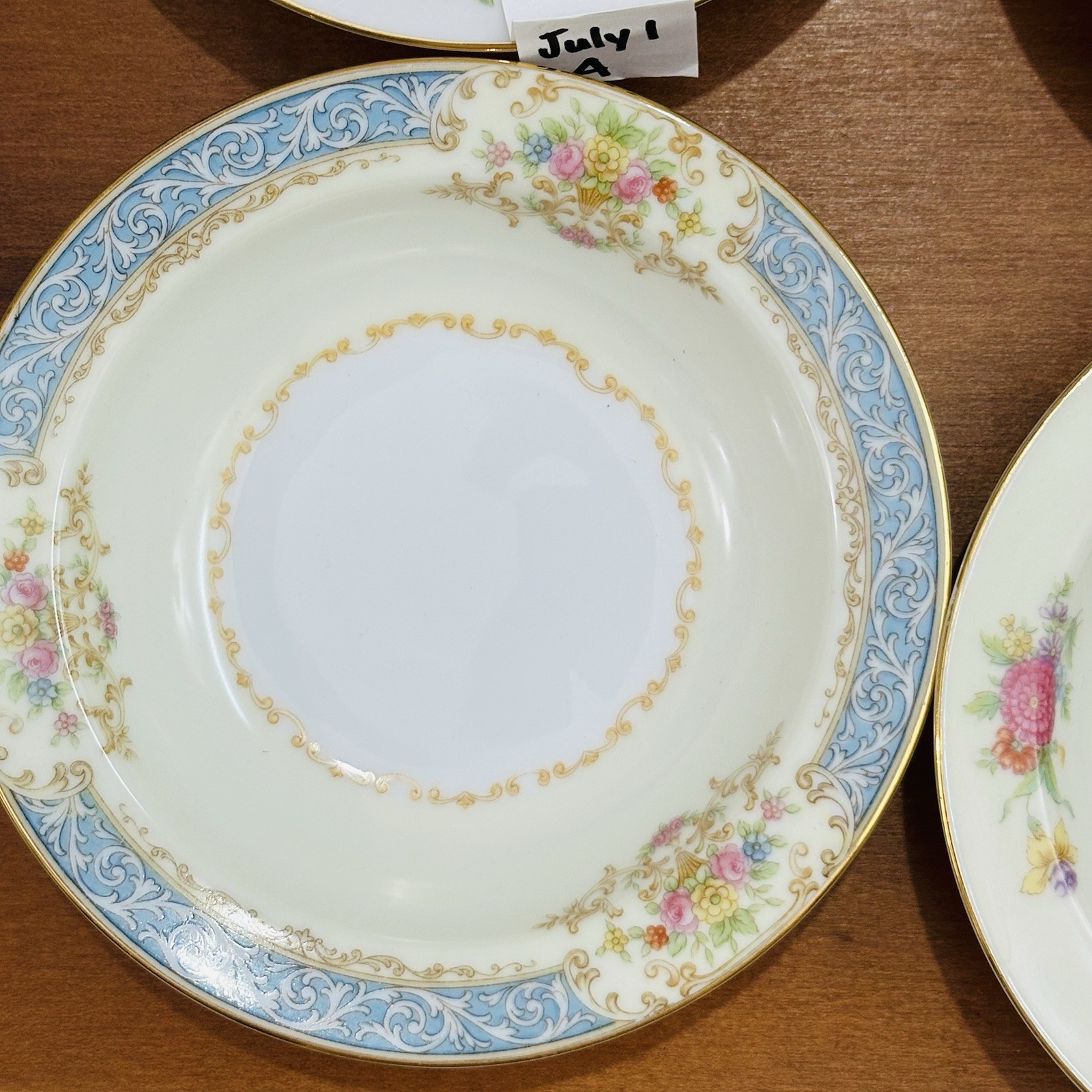 4 Vtg Mismatched China Dessert Bowls Bowl Set Mixed Rose Gold Pink Floral