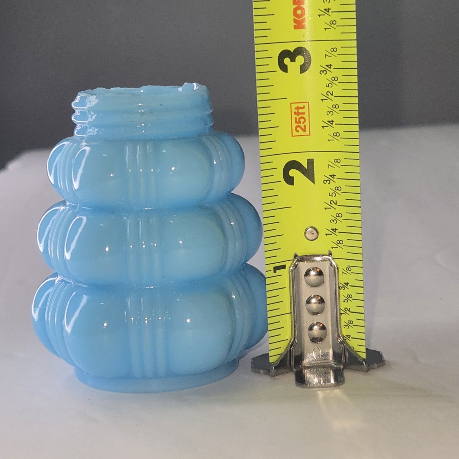 Victorian Era EAPG Dithridge Blue Creased Bale Salt Shaker 2 3/4″ Tall