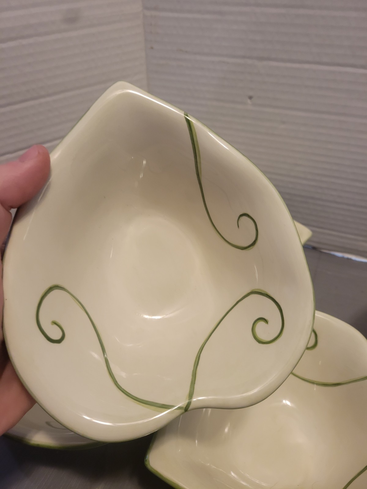 RARE~Pier 1 Imports Ladybug Leaf Heart Shaped Bowls~Set 4 And 1 Serving Bowl