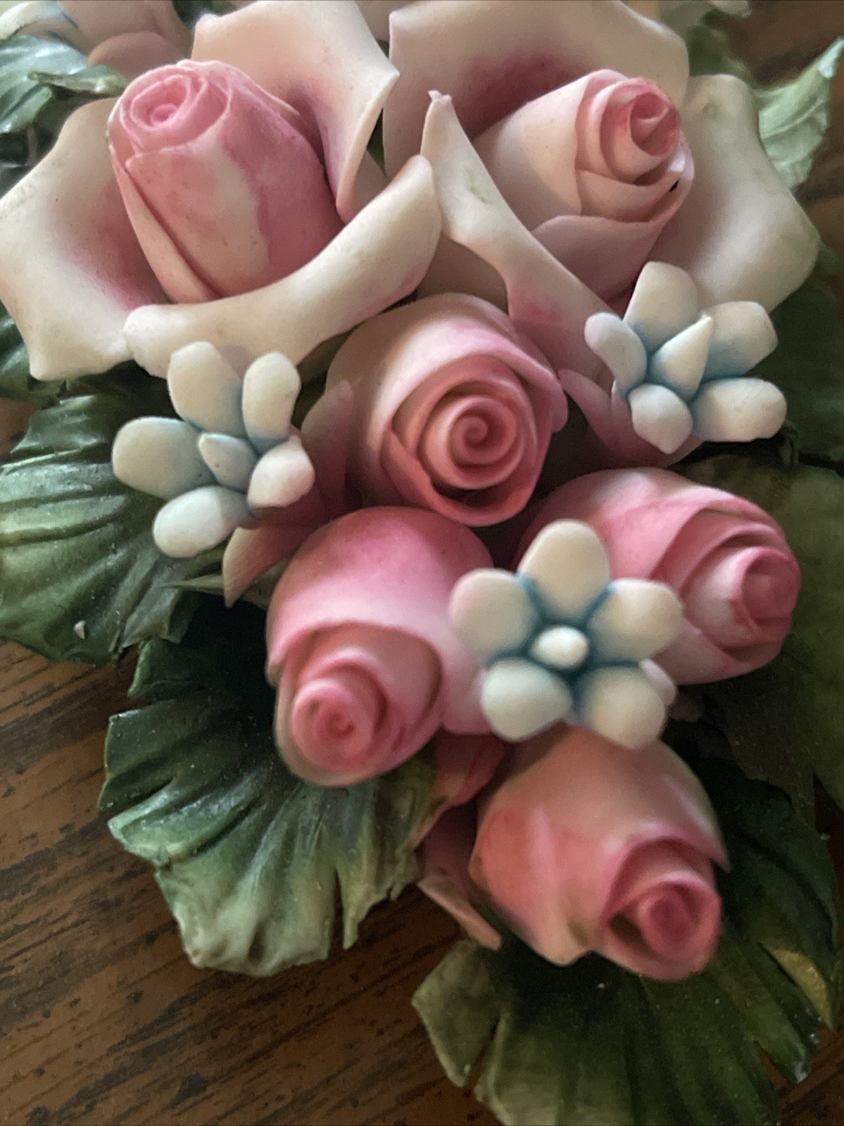 Beautiful 6” L Nuova Capodimonte Pink Rose Ceramic Centerpiece Italy Vintage