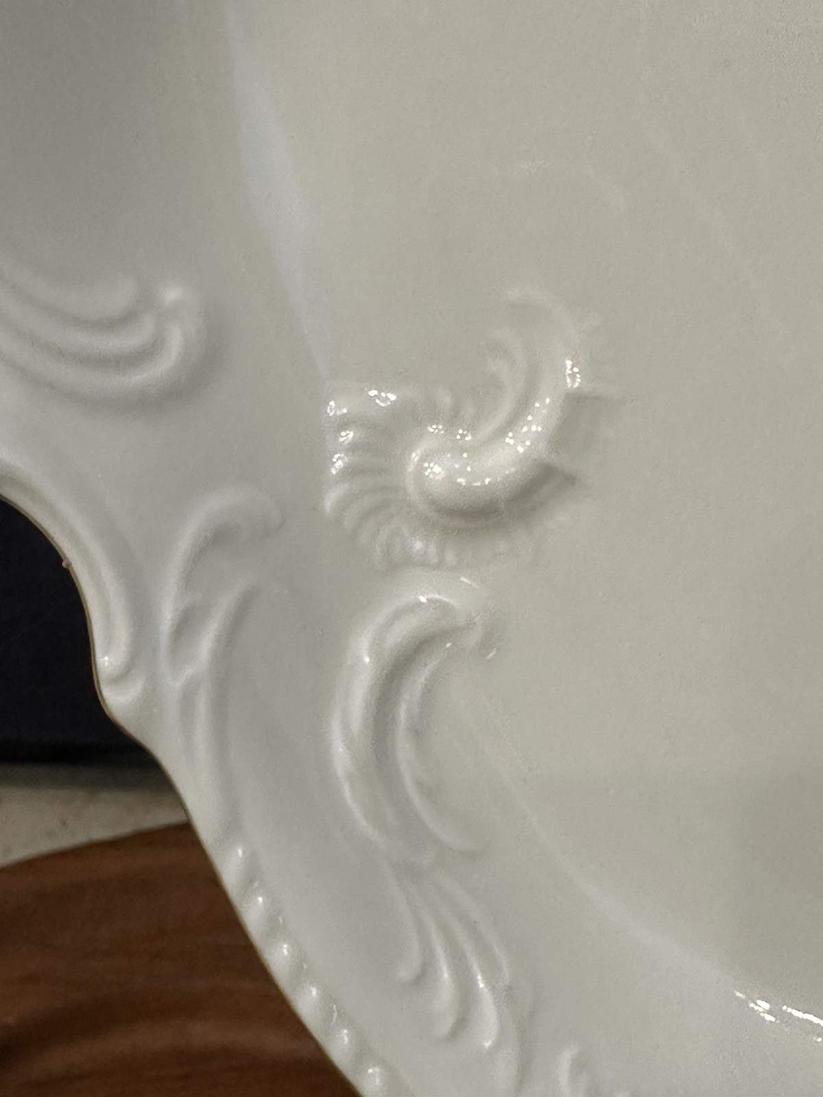 Vintage Rosenthal Embossed Classic Rose White Sanssouci 8.5×13.25″ Platter