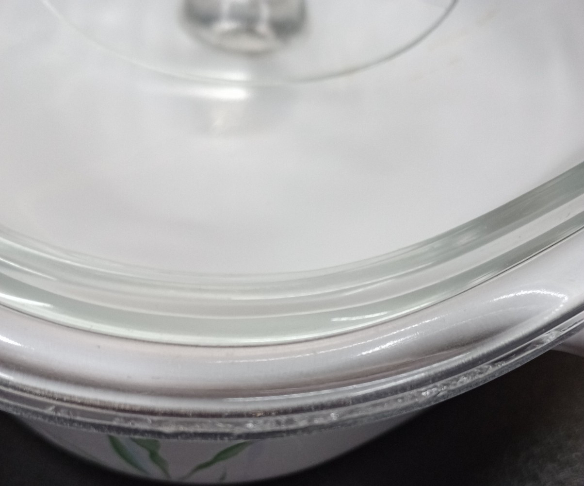 Corning Ware Shadow Iris Casserole Dish A-2-B 2 Liter with Pyrex A-9-C Lid