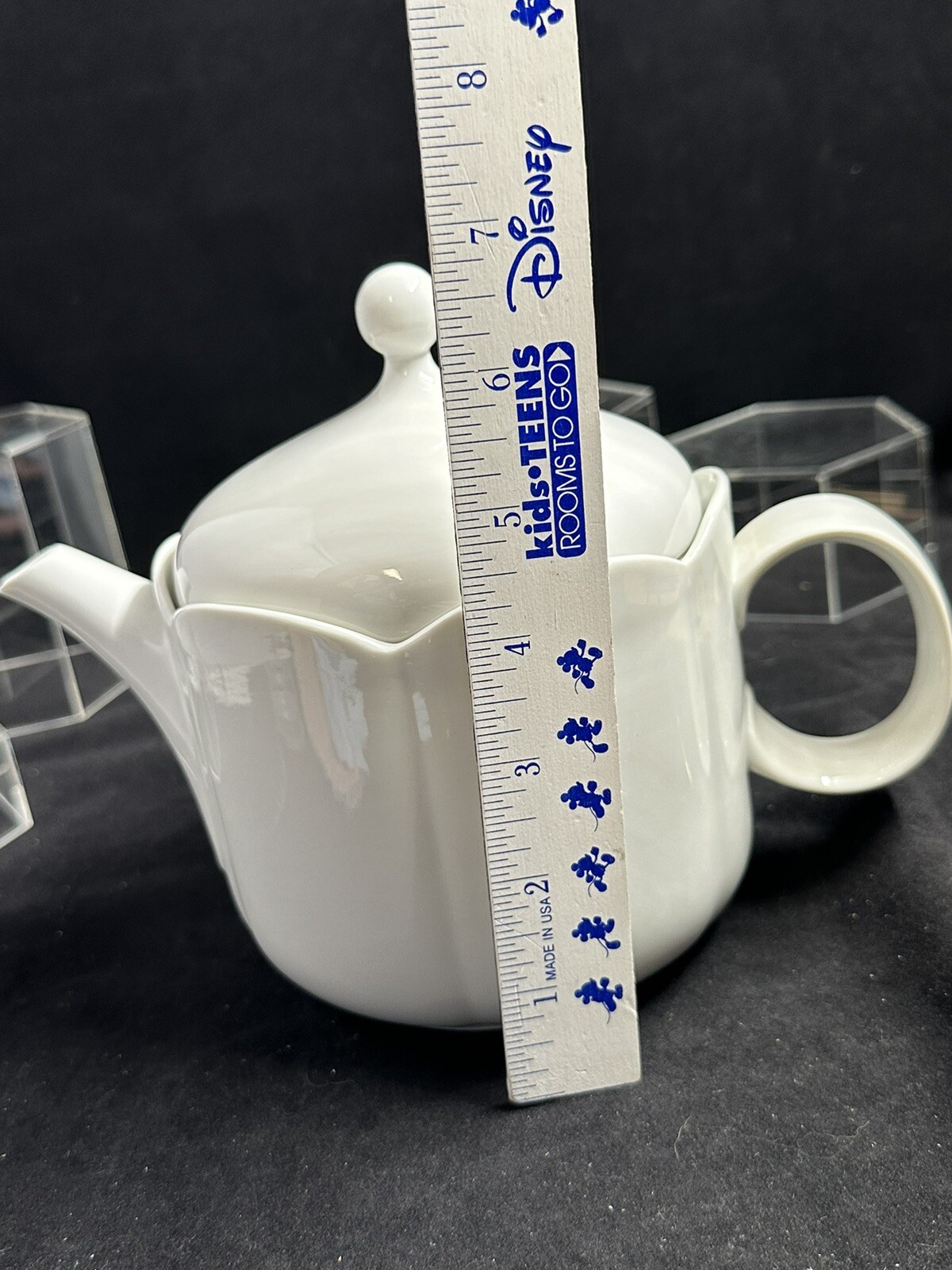 Tirschenreuth Fleur White Fine China Scroll Teapot Germany 6.5”