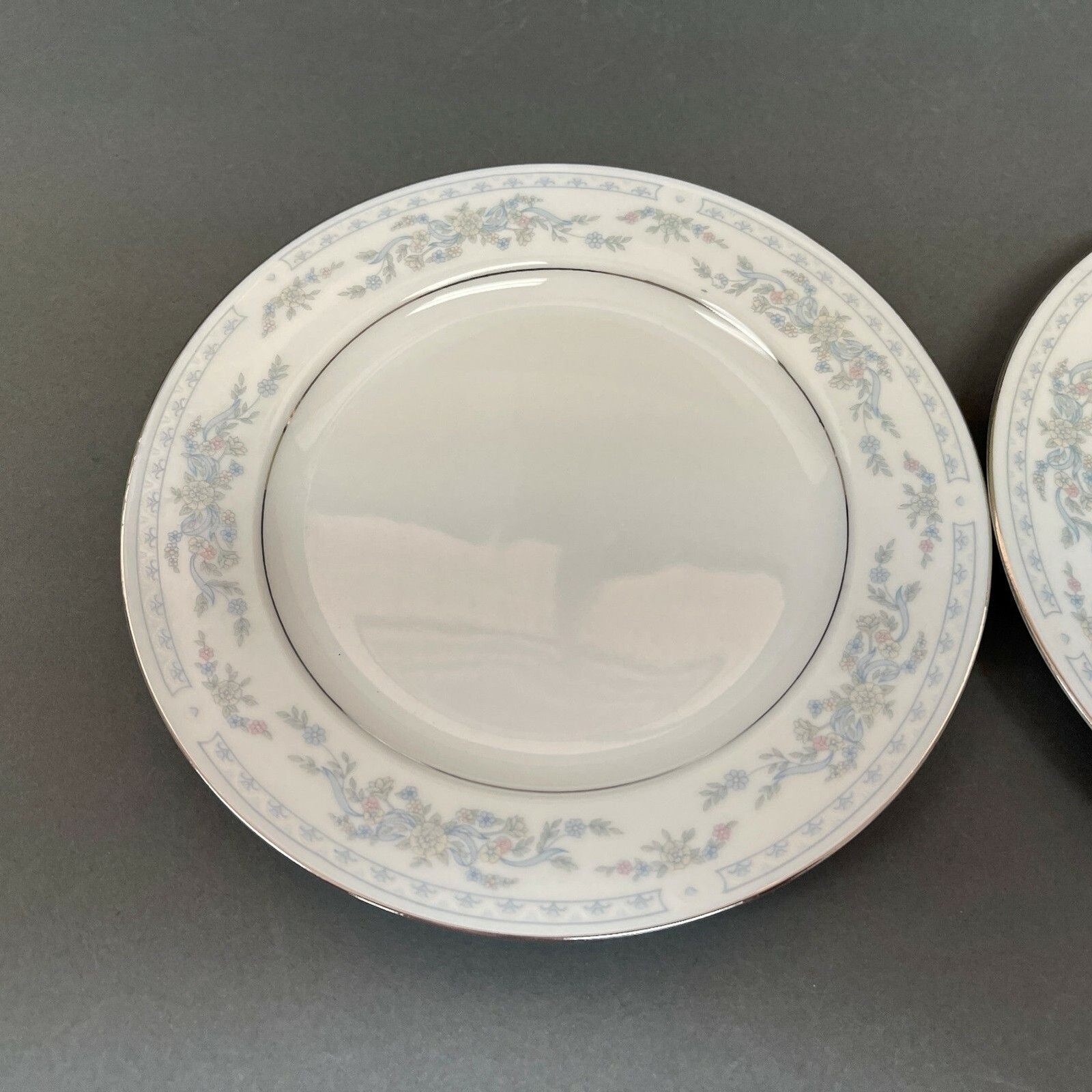 Somerset NL Excel Bread & Butter Floral White Blue Platinum Trim Lot of 2