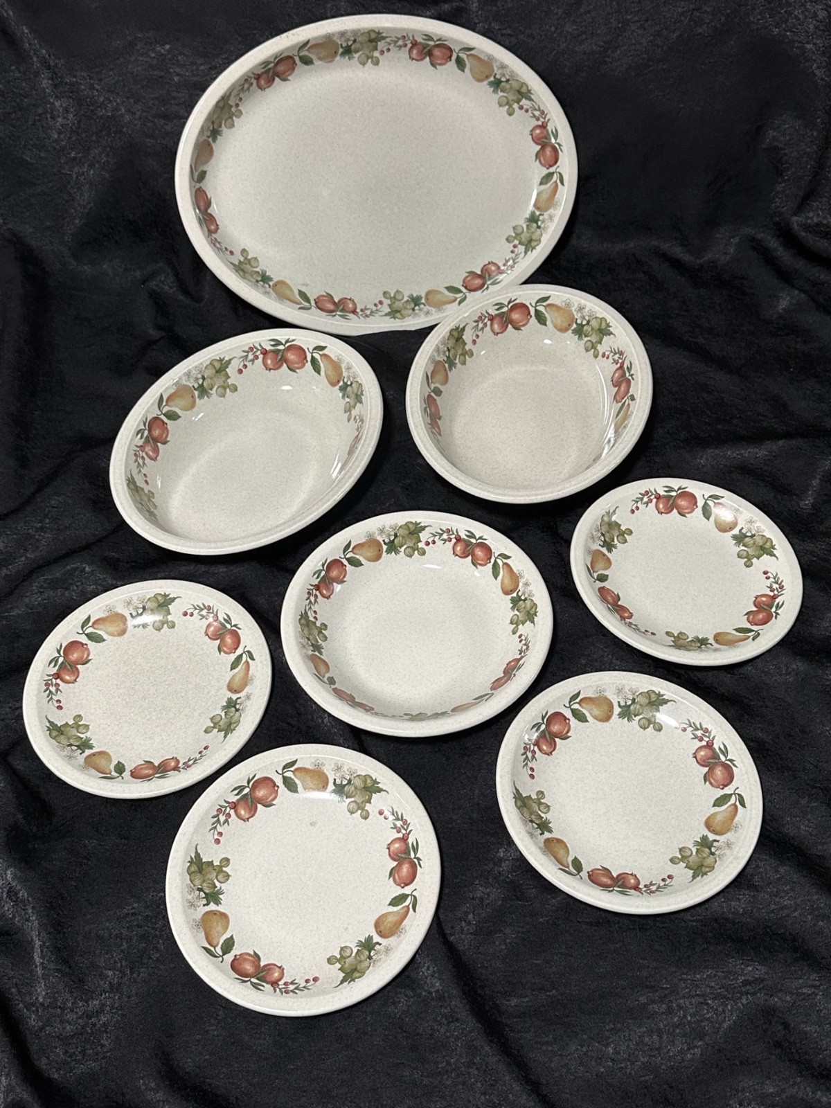 Wedgewood Quince serving platter, vegetable/soup bowls, bread & butter plates.
