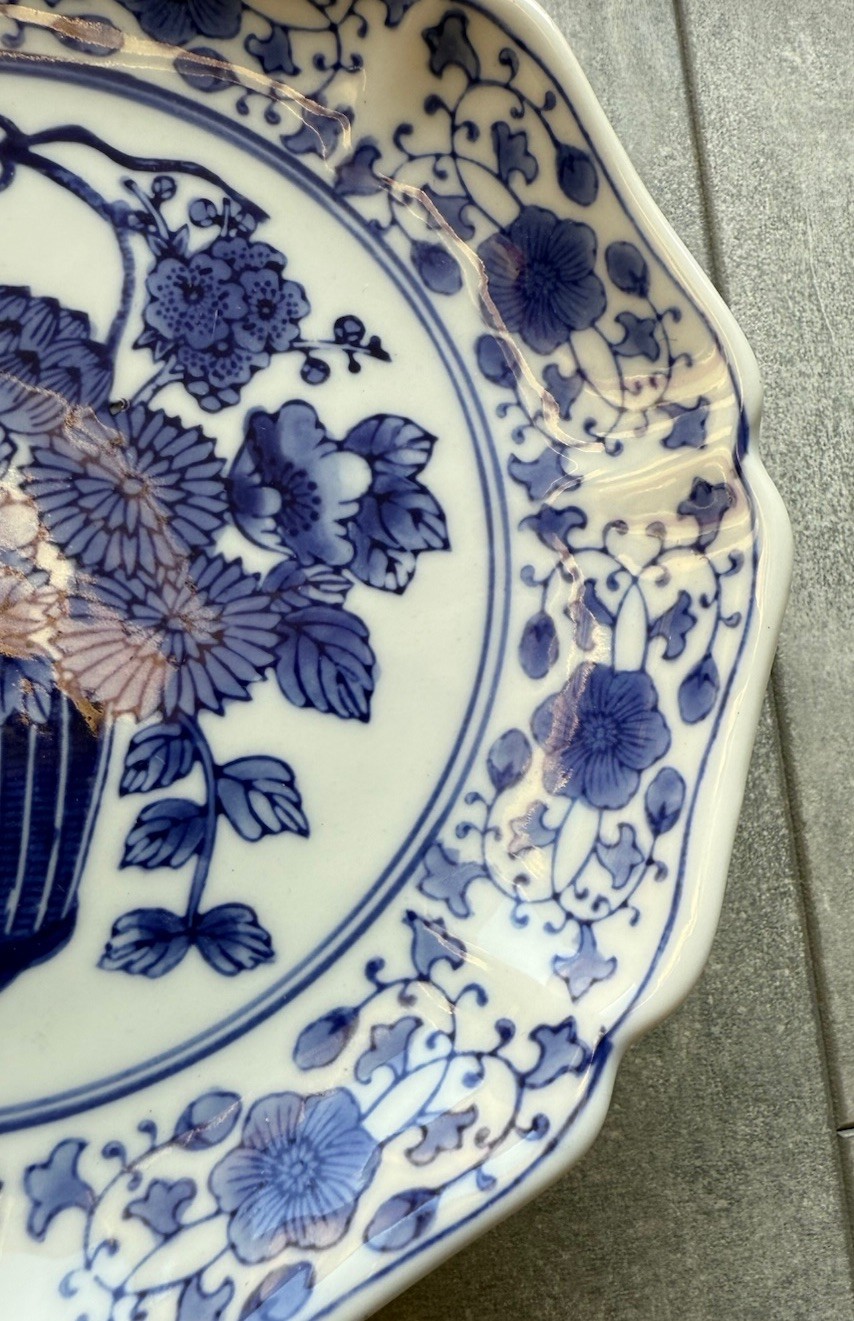 Blue White Porcelain Centerpiece Pedestal Footed Bowl Tazza Dish Floral Pattern