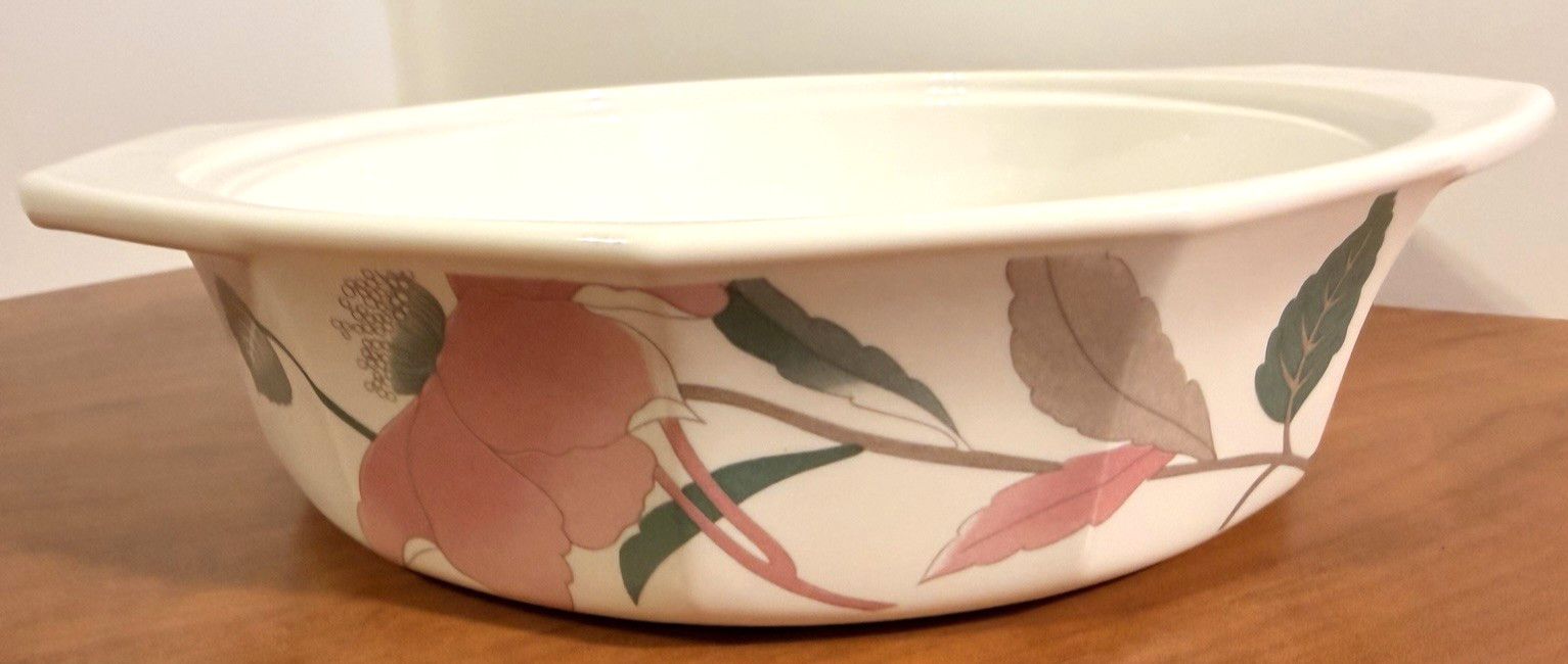 MIKSA SILK FLOWERS 8 inch x 7 inch FIRE & ICE COVERED DISH No Lid JAPAN