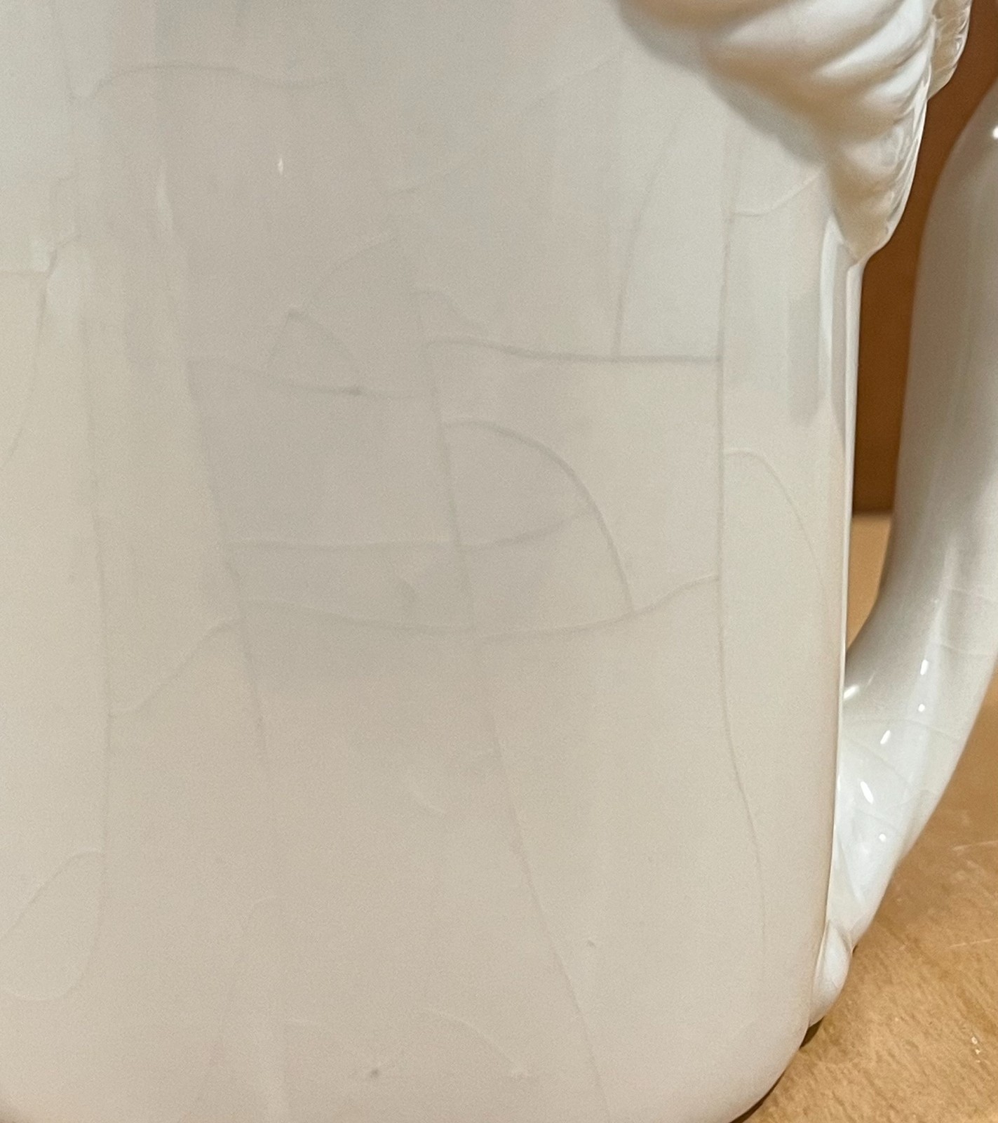 Angel Mug Set of 2 1994 McConnell Talus White Raised Design Wings