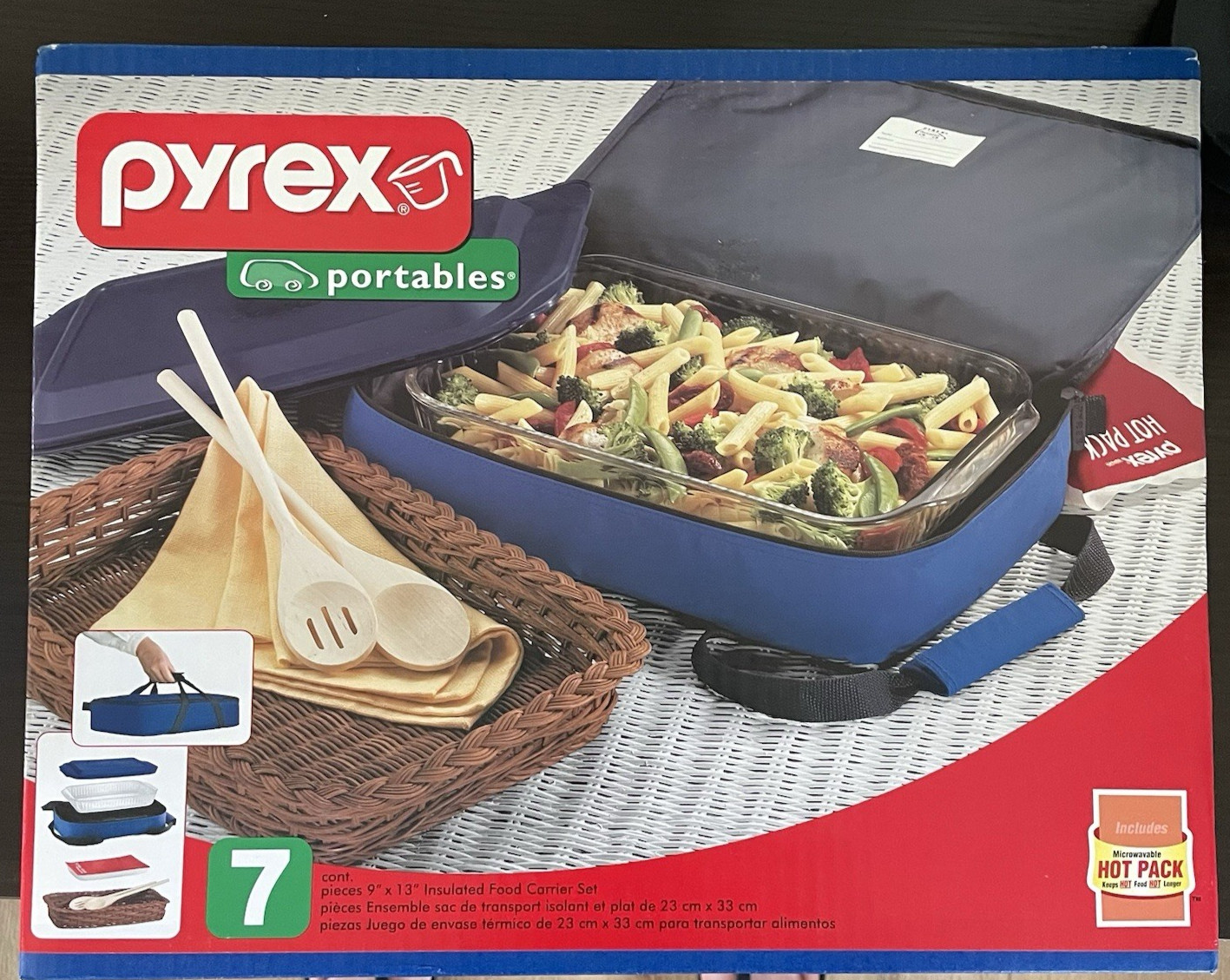Vintage Pyrex Portables 7 Piece 9in x 13 Blue w Hot Pack Basket Utensils Lid Bag
