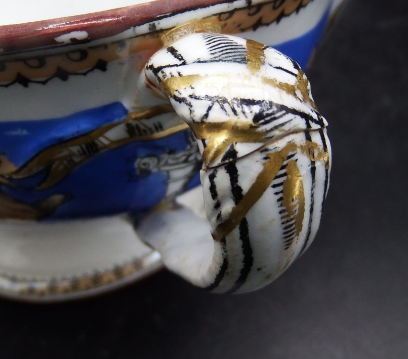 ANTIQUE Neoclassical Royal Worcester Gravyboat c 1850 – repaired handle
