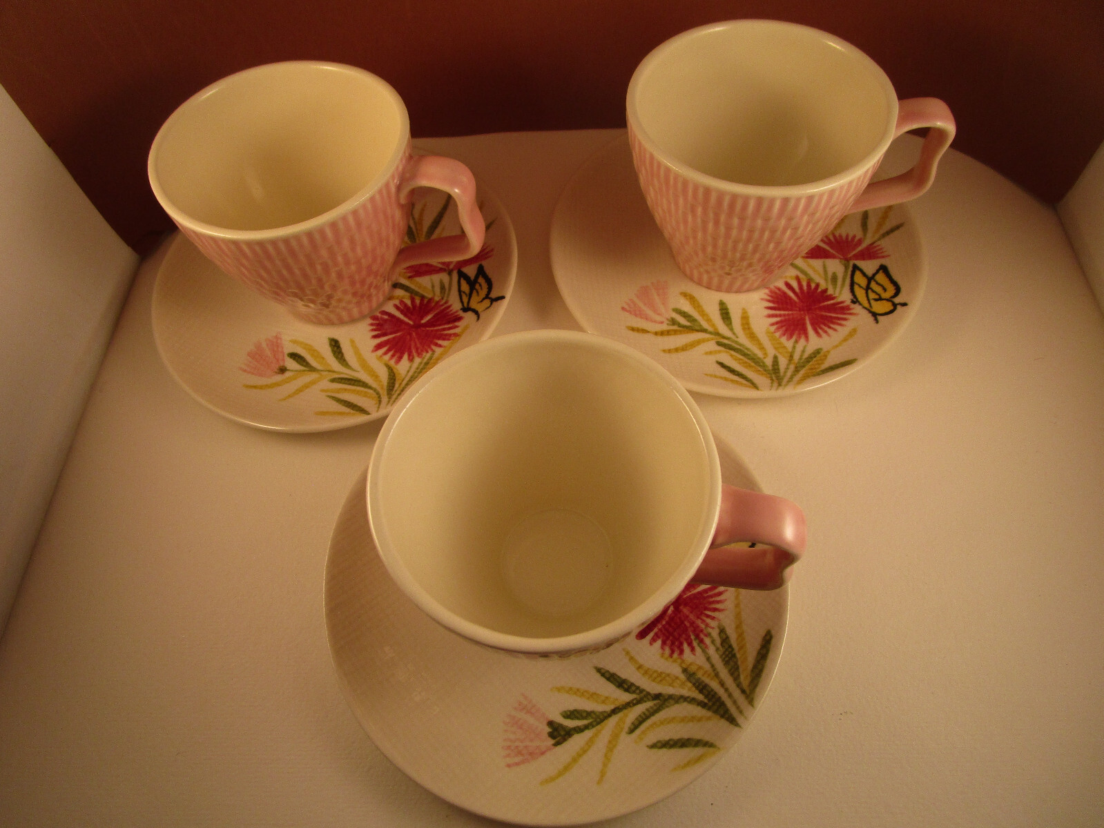Vintage Red Wing Pottery Pink Spice Hand Painted Set of 3 Tea Cups & Saucers A