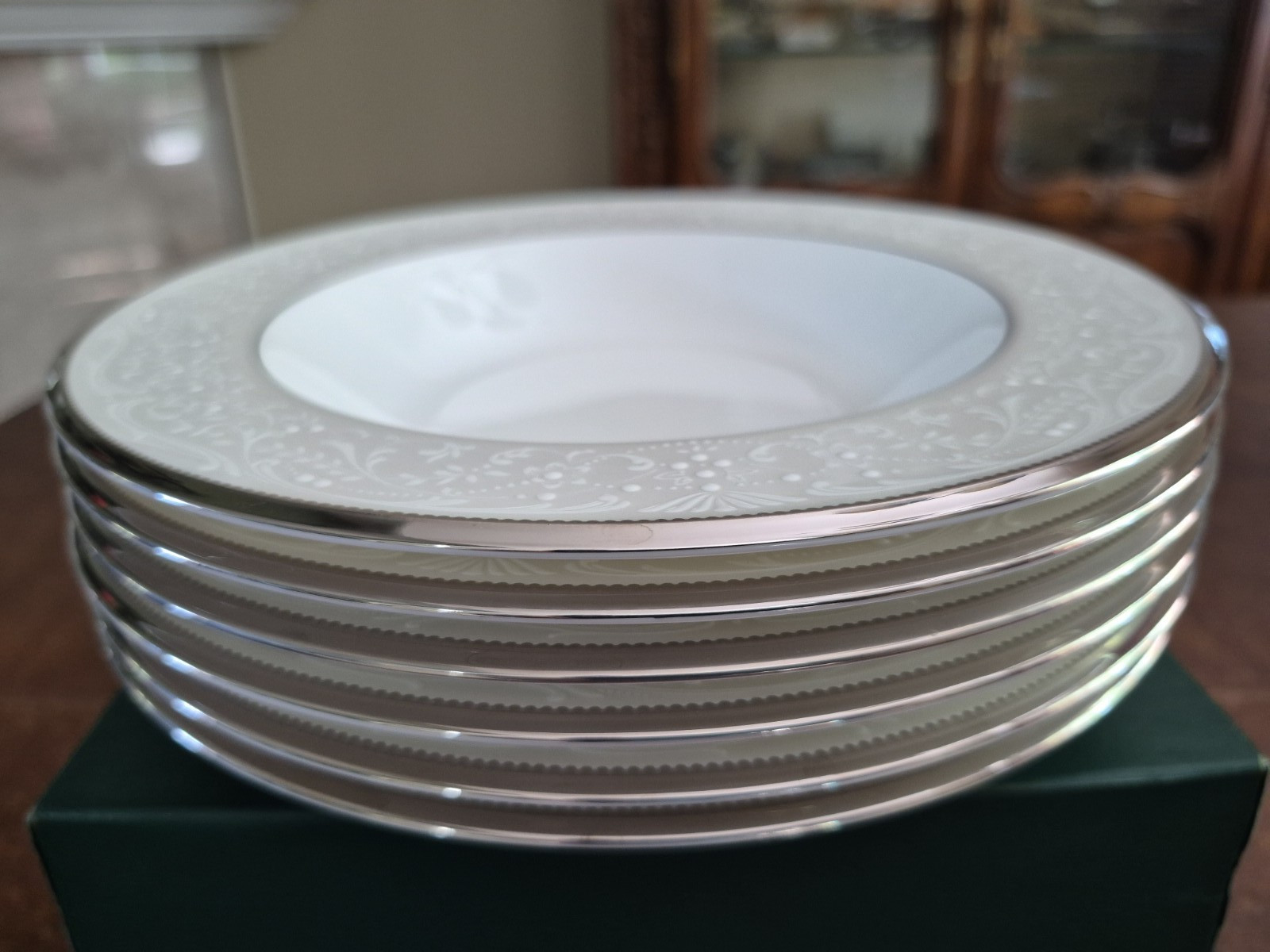 6 Noritake Bone China Silver Palace 8 1/2″ Rimmed Soup Bowls 4773