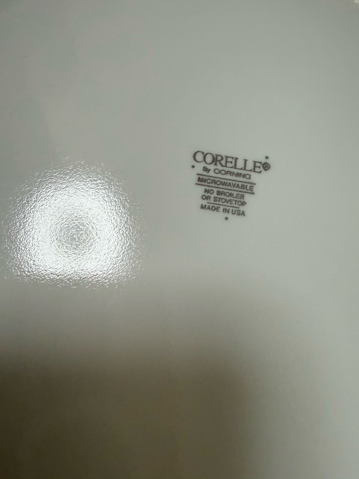 Set Of 4 Corelle By Corning Winter Holly Days Christmas Dinner Plates 10-1/4″